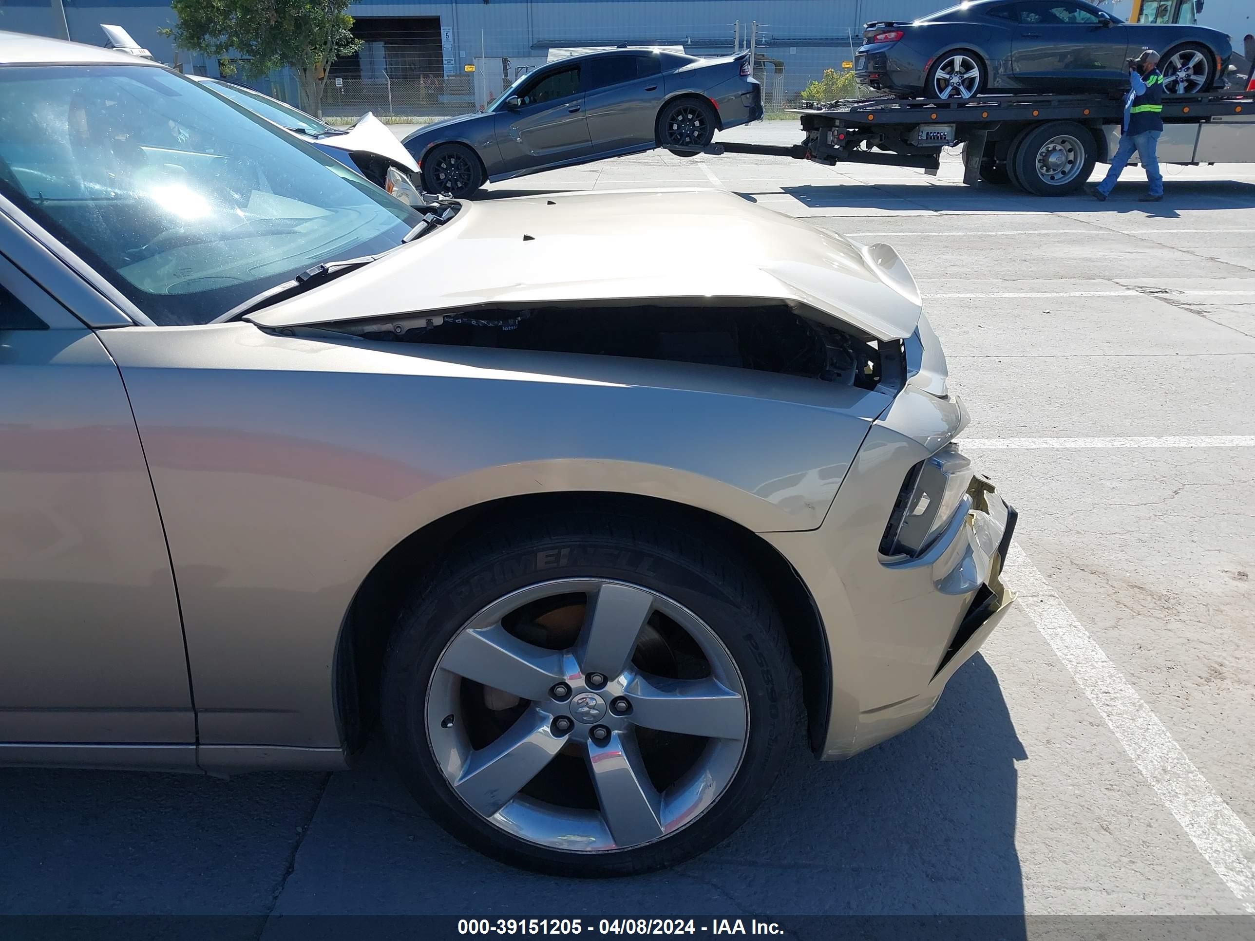 Photo 17 VIN: 2B3KA43G18H198845 - DODGE CHARGER 