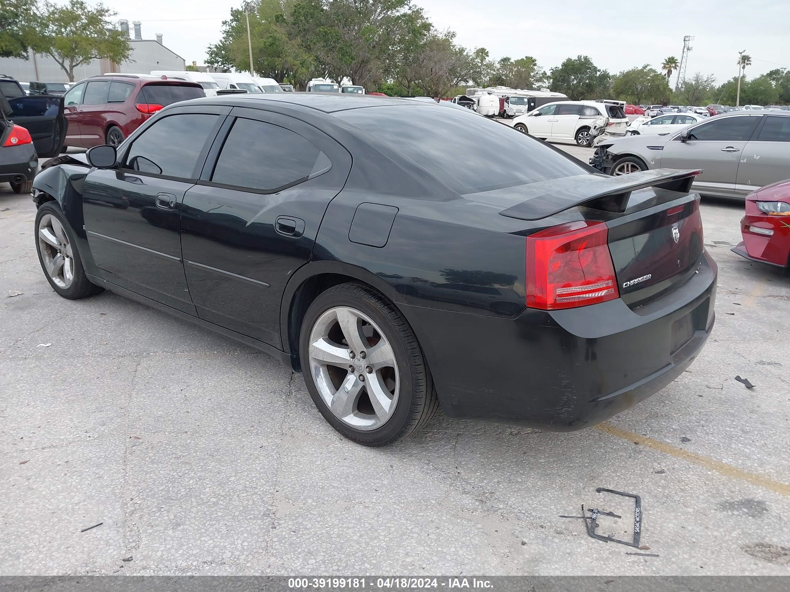 Photo 2 VIN: 2B3KA43G26H449711 - DODGE CHARGER 