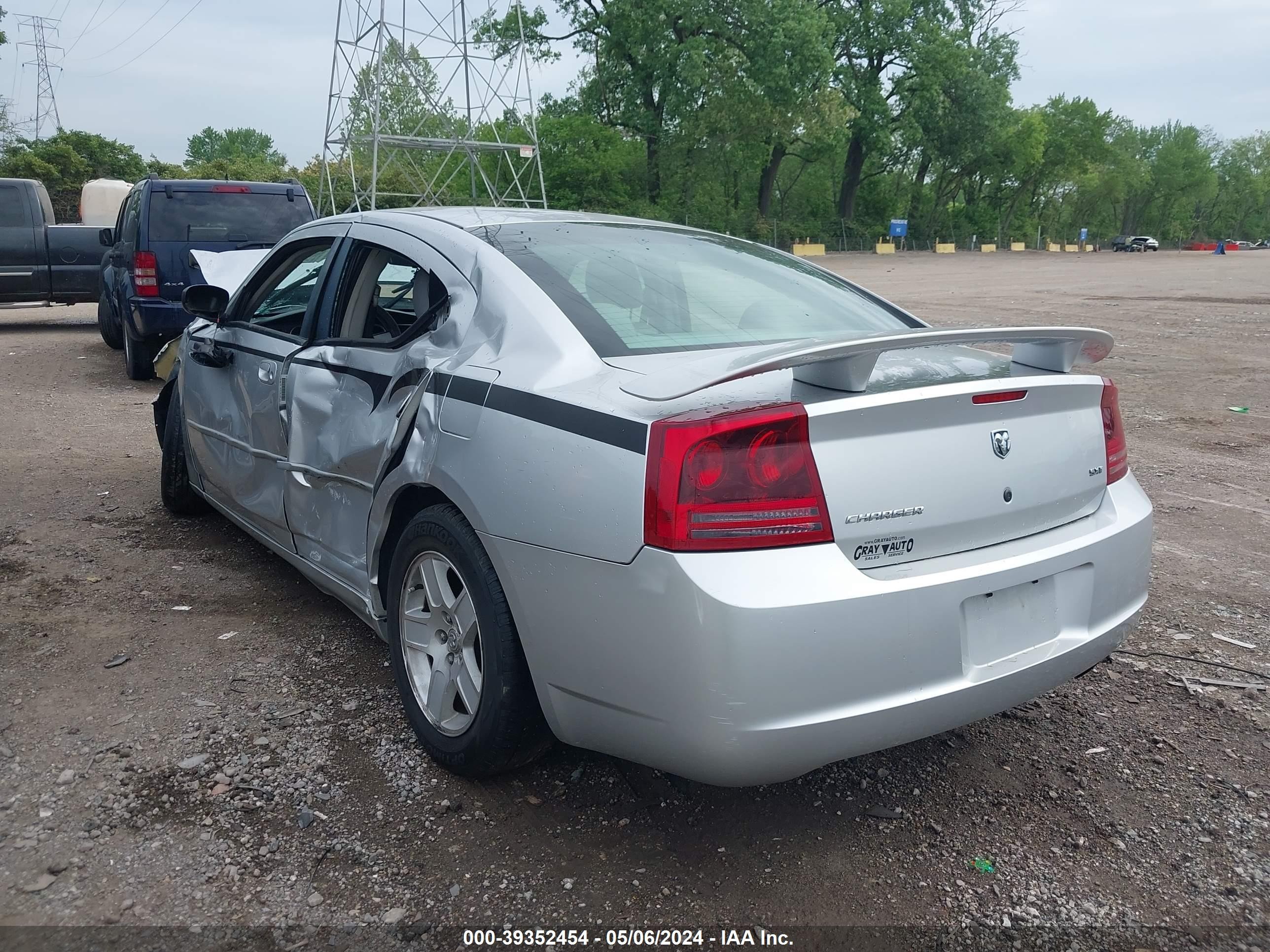 Photo 2 VIN: 2B3KA43G56H301066 - DODGE CHARGER 