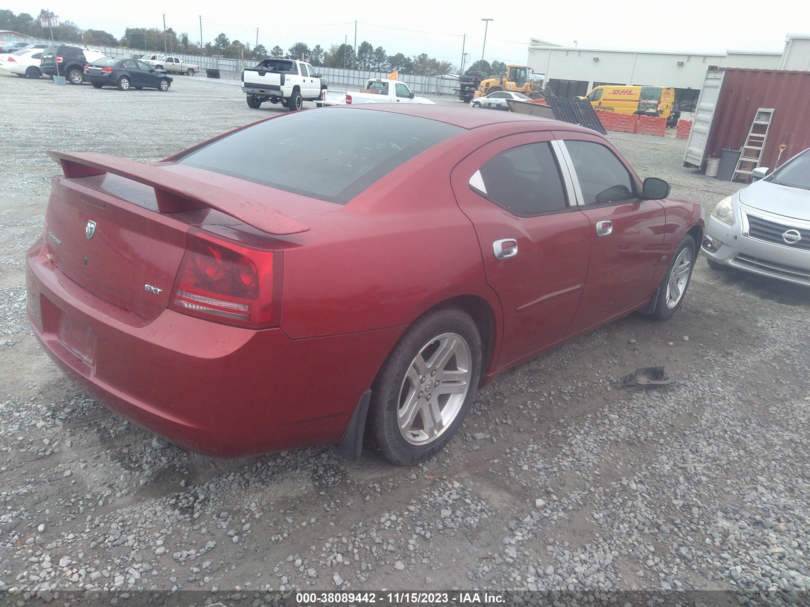 Photo 3 VIN: 2B3KA43G57H685979 - DODGE CHARGER 