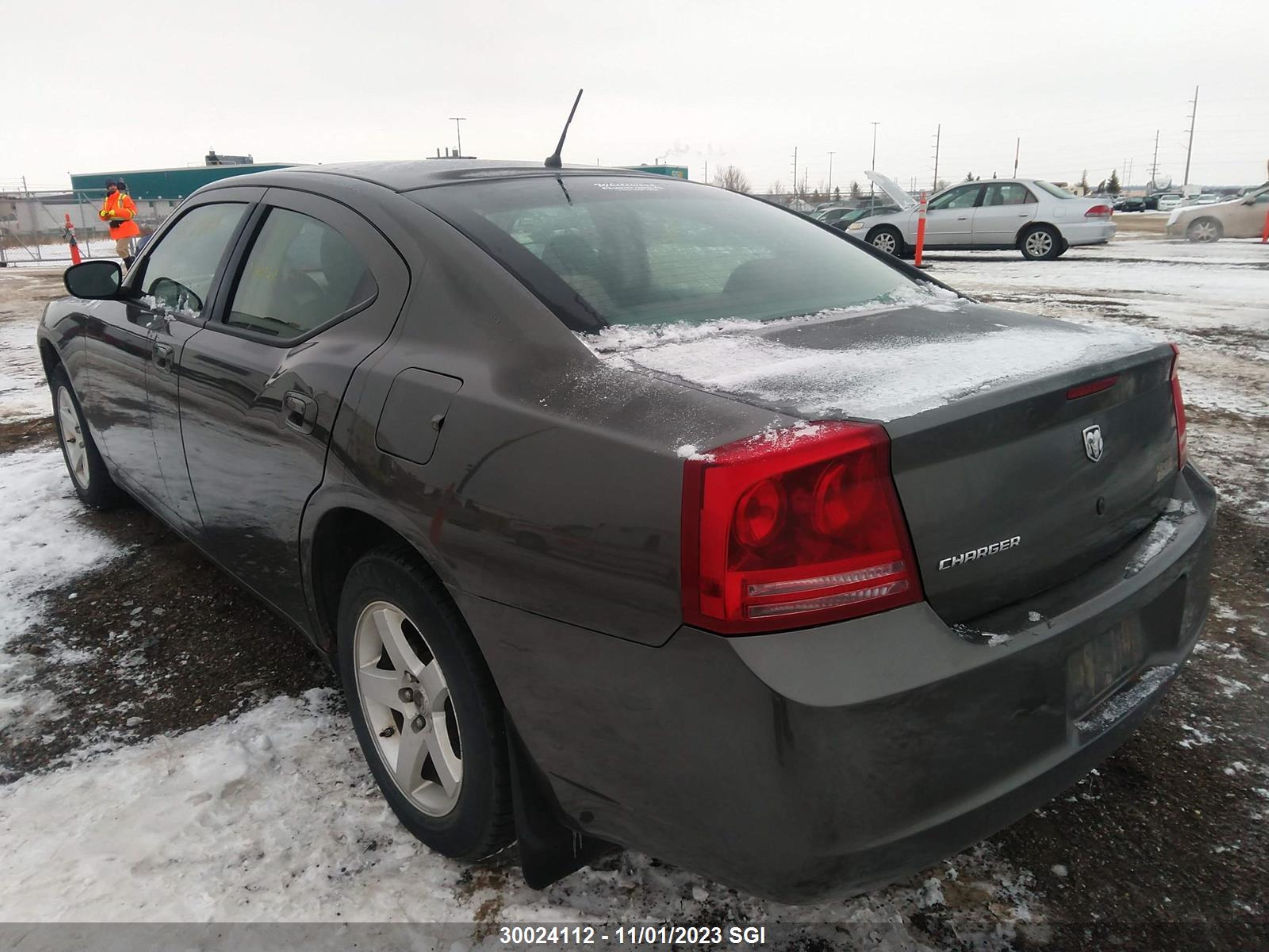 Photo 2 VIN: 2B3KA43G68H218961 - DODGE CHARGER 