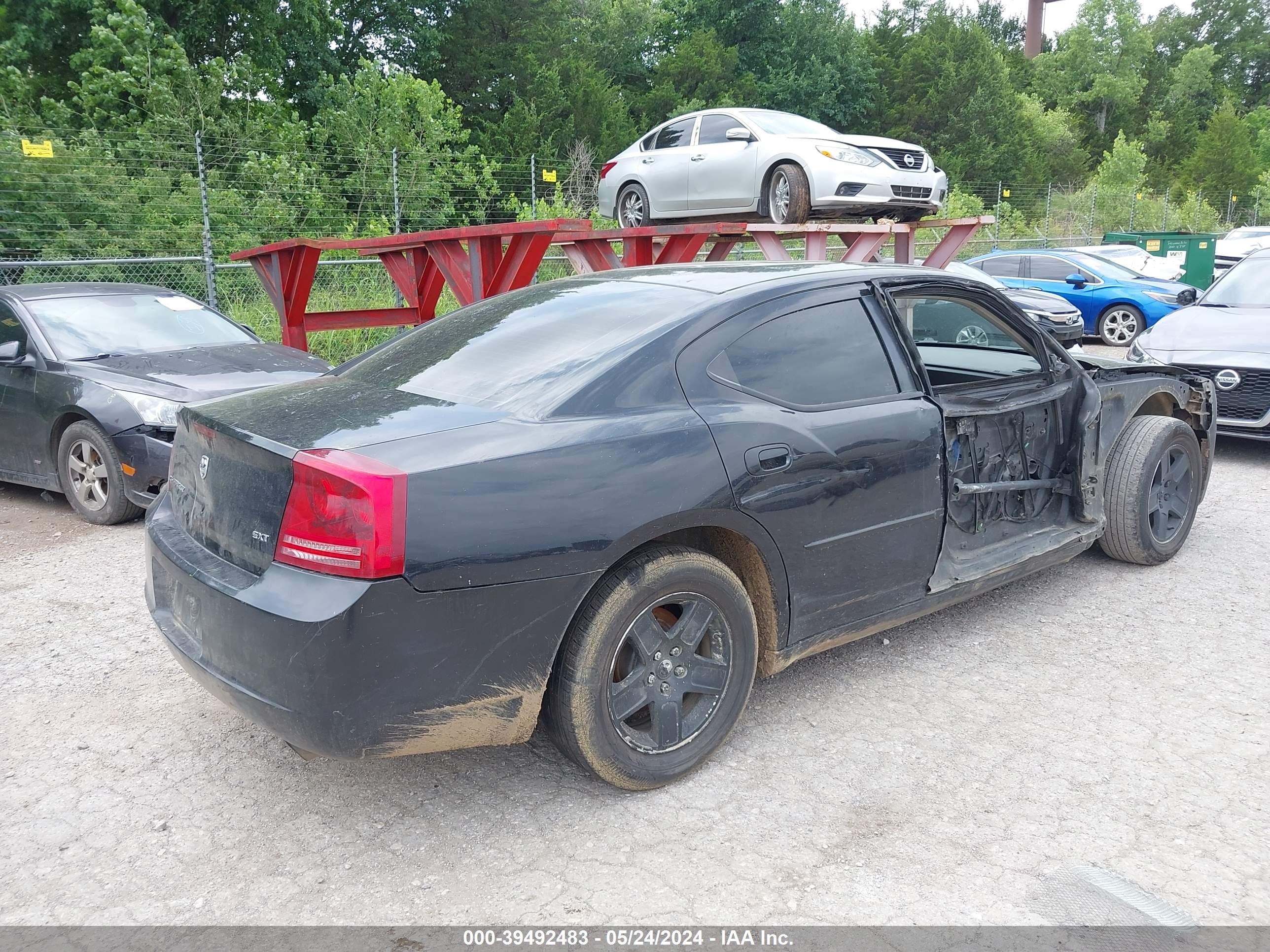 Photo 3 VIN: 2B3KA43G96H428144 - DODGE CHARGER 