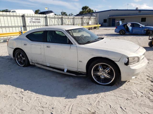 Photo 3 VIN: 2B3KA43GX8H267287 - DODGE CHARGER 