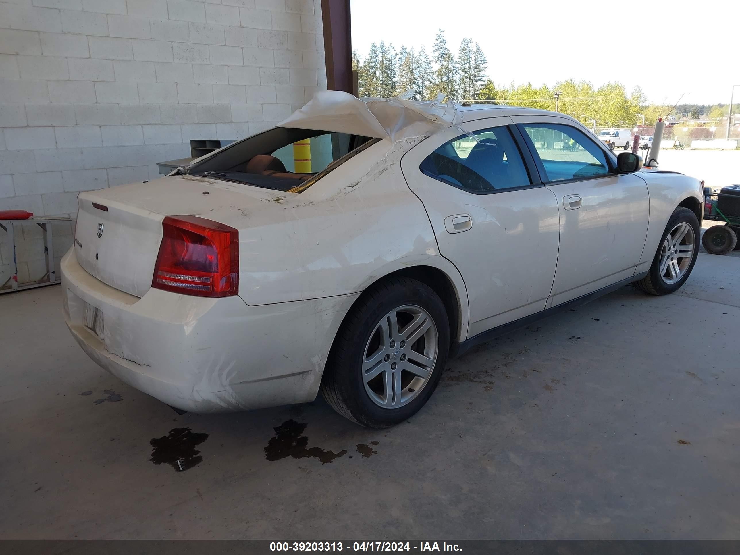 Photo 3 VIN: 2B3KA43H57H845206 - DODGE CHARGER 