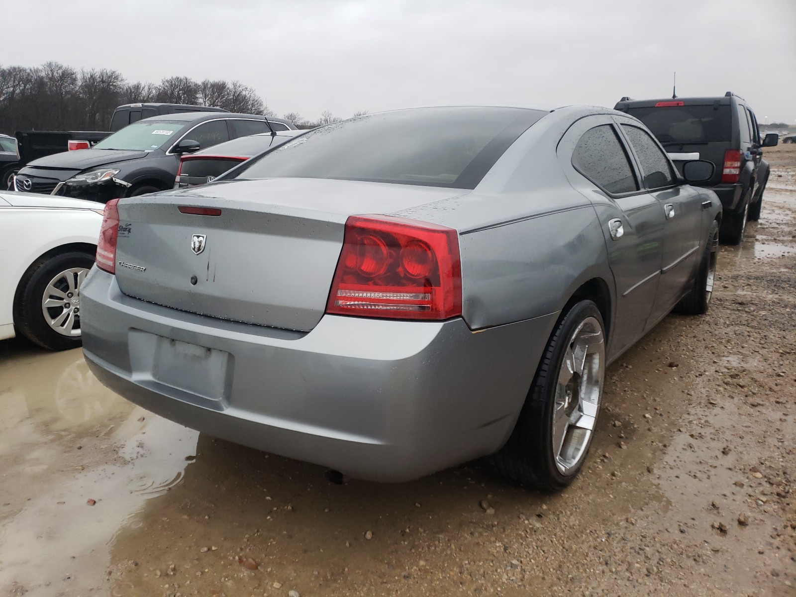 Photo 3 VIN: 2B3KA43R16H379782 - DODGE CHARGER SE 