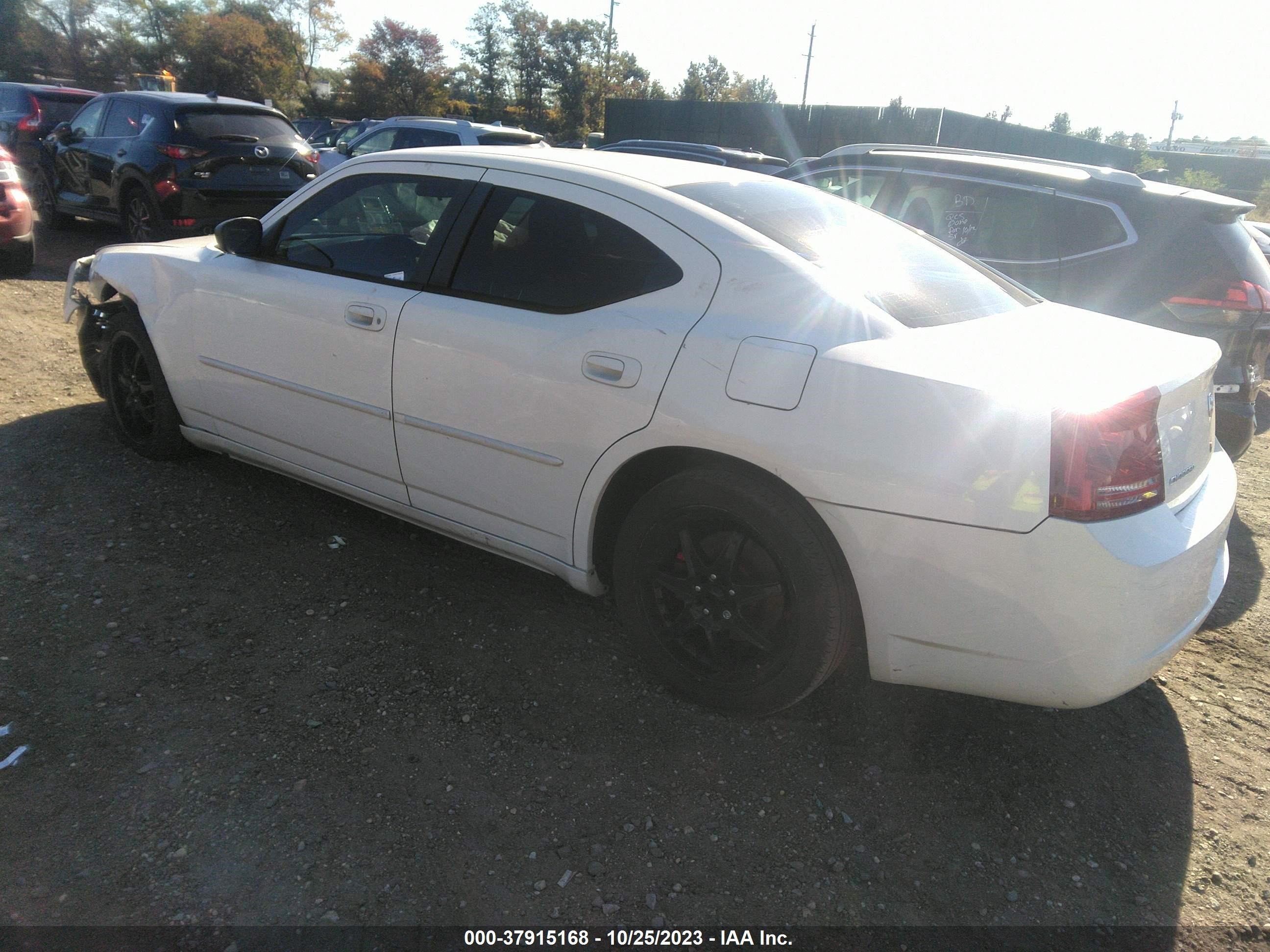 Photo 2 VIN: 2B3KA43R86H190613 - DODGE CHARGER 