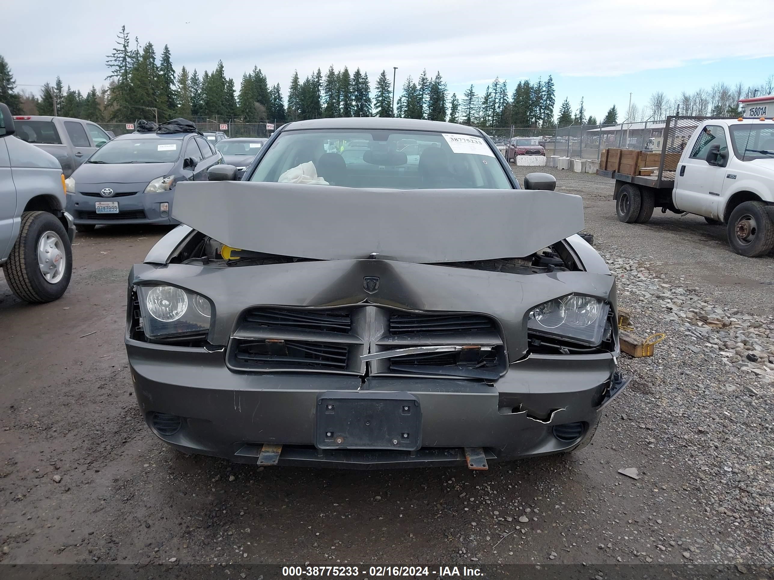 Photo 10 VIN: 2B3KA43T09H608470 - DODGE CHARGER 