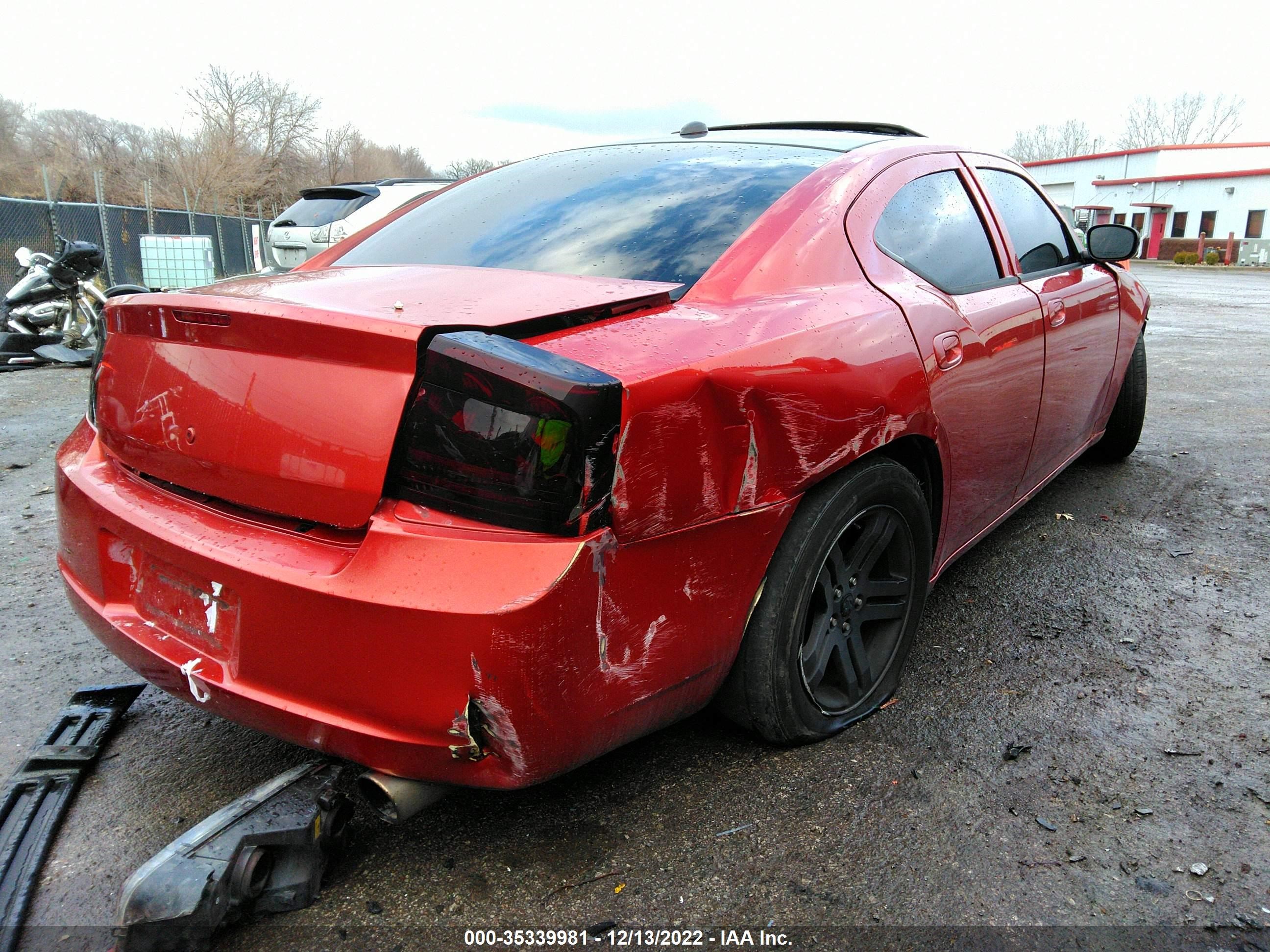 Photo 3 VIN: 2B3KA53H36H456729 - DODGE CHARGER 