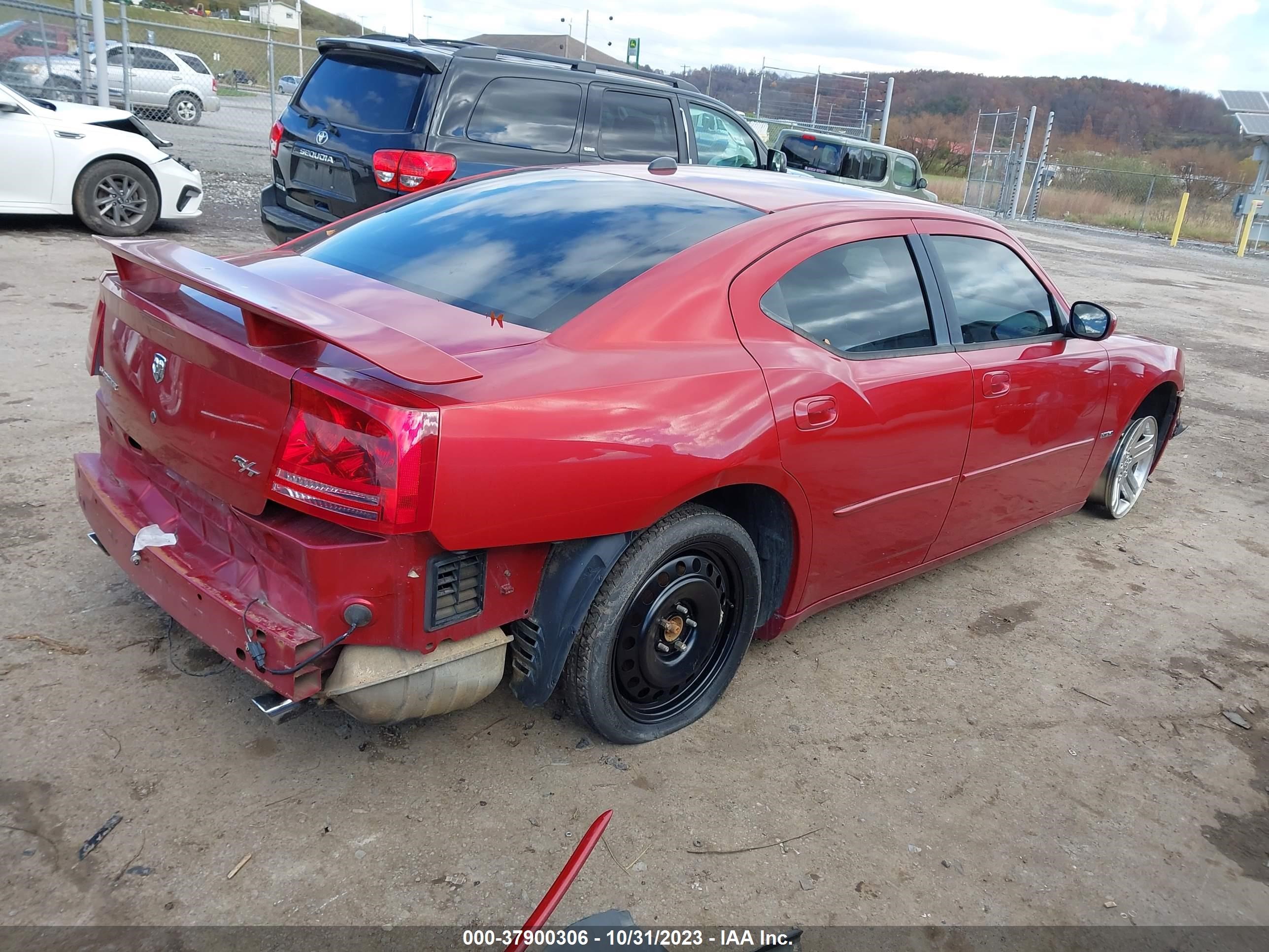 Photo 3 VIN: 2B3KA53H96H134547 - DODGE CHARGER 