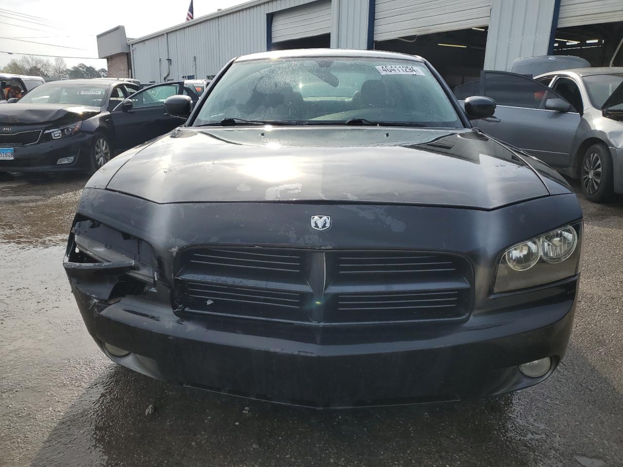 Photo 4 VIN: 2B3KA53HX6H255720 - DODGE CHARGER 