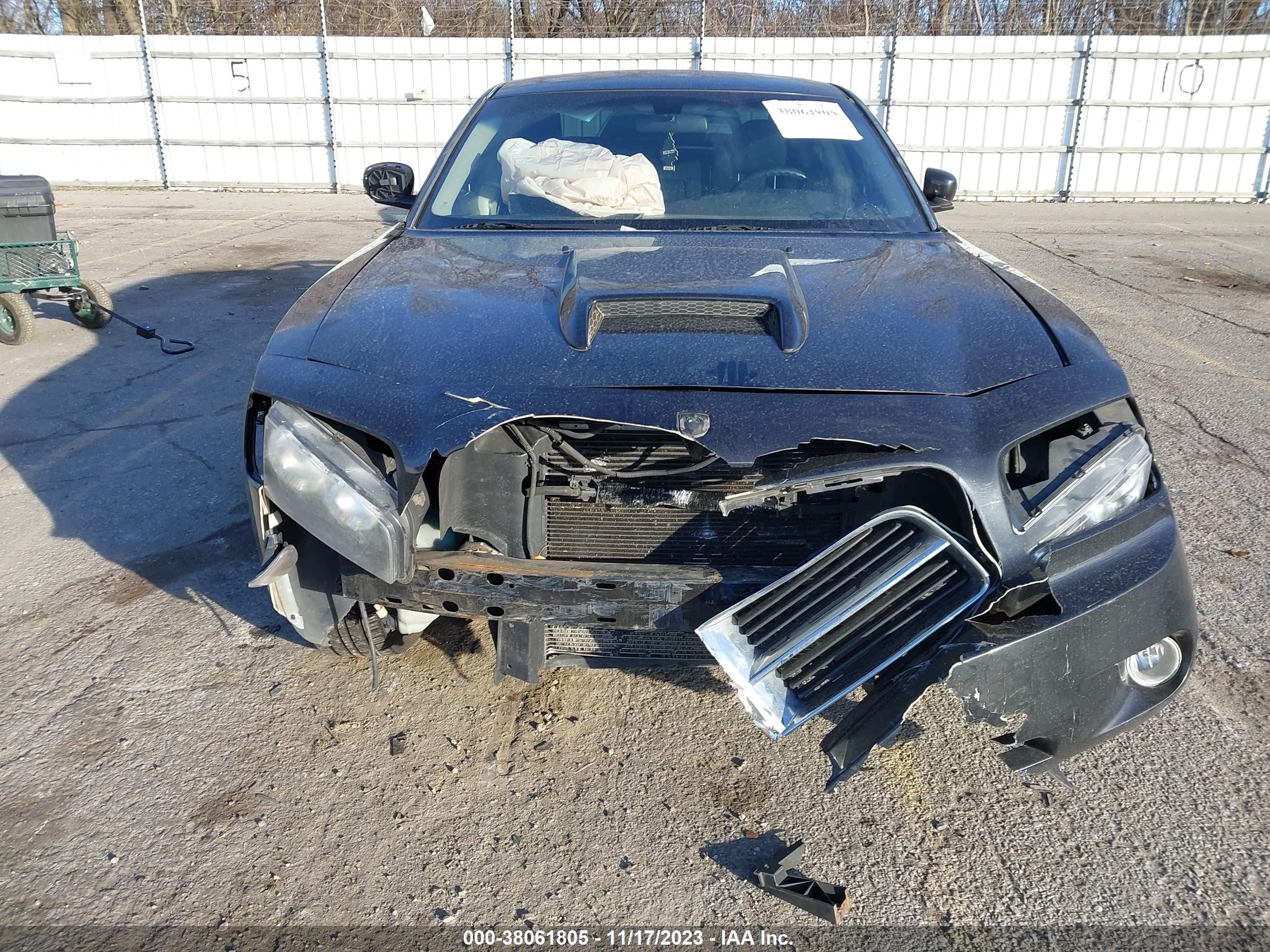 Photo 5 VIN: 2B3KK53H27H739198 - DODGE CHARGER 