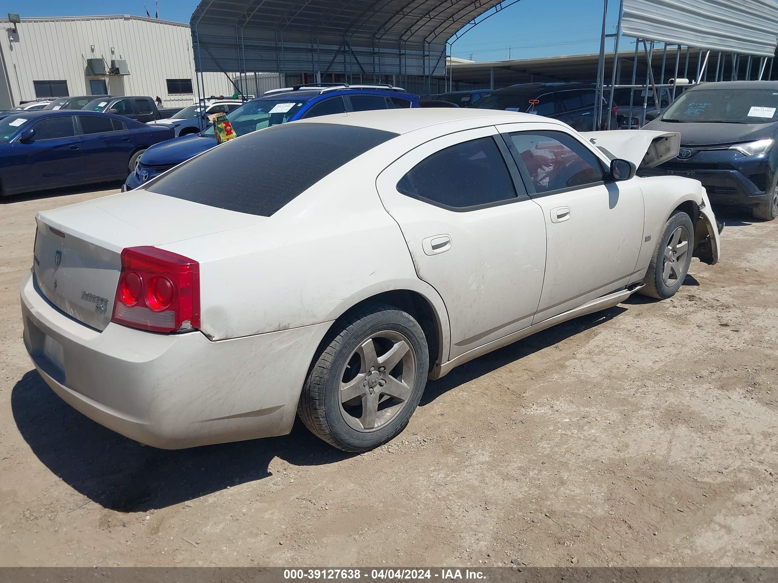 Photo 3 VIN: 2B3LA33V39H638062 - DODGE CHARGER 