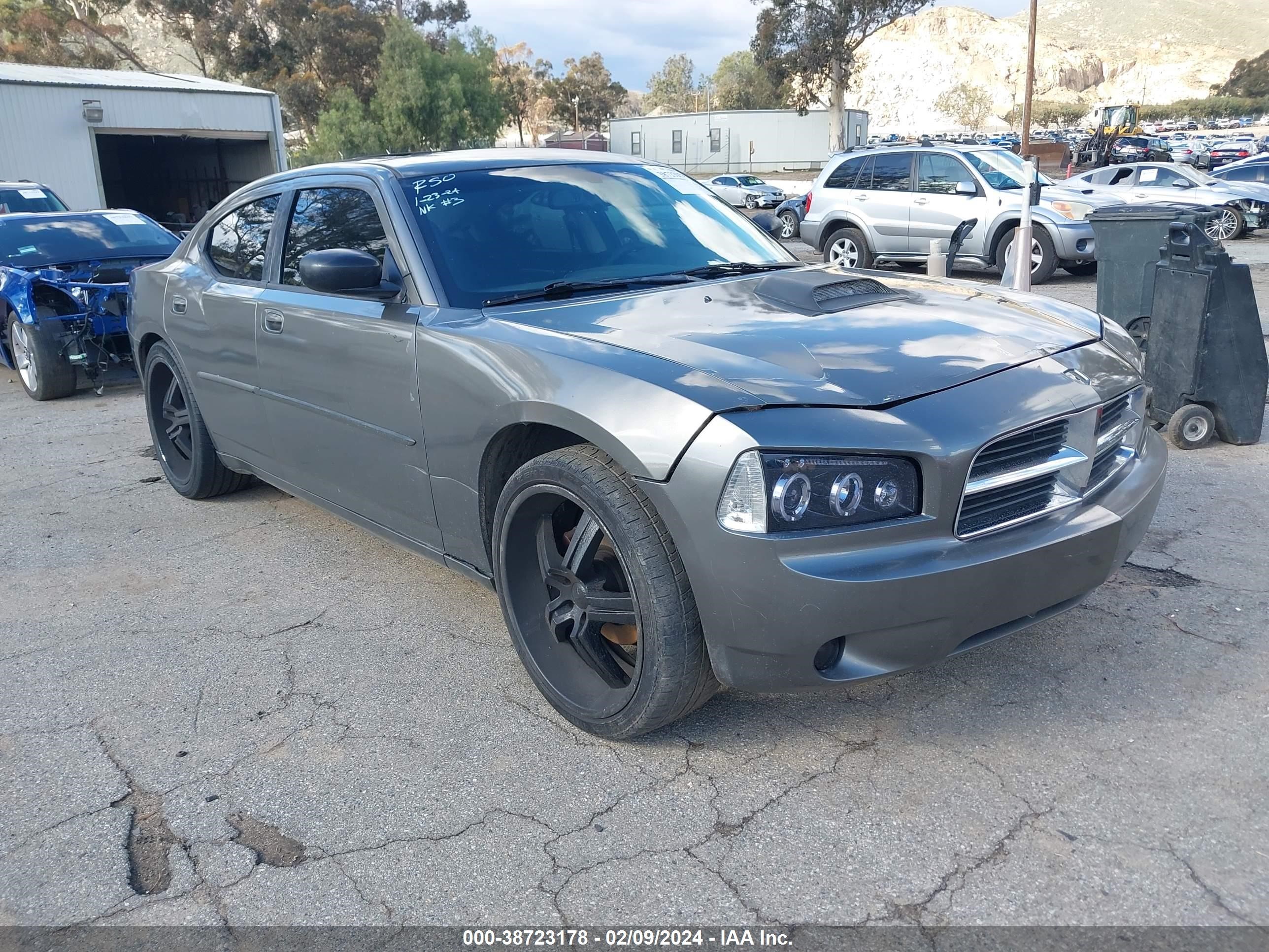 Photo 0 VIN: 2B3LA33V79H503845 - DODGE CHARGER 