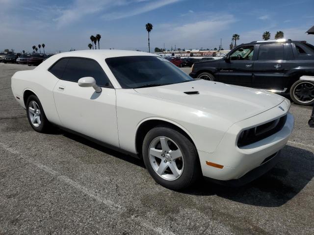 Photo 3 VIN: 2B3LJ44V09H535394 - DODGE CHALLENGER 