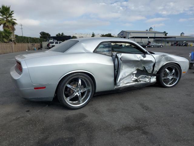 Photo 2 VIN: 2B3LJ44V09H632935 - DODGE CHALLENGER 