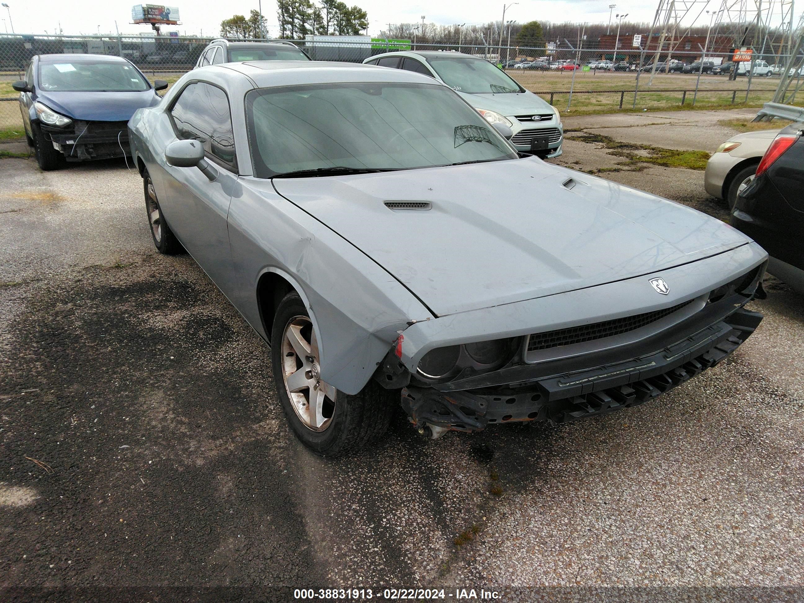 Photo 0 VIN: 2B3LJ44V19H609342 - DODGE CHALLENGER 