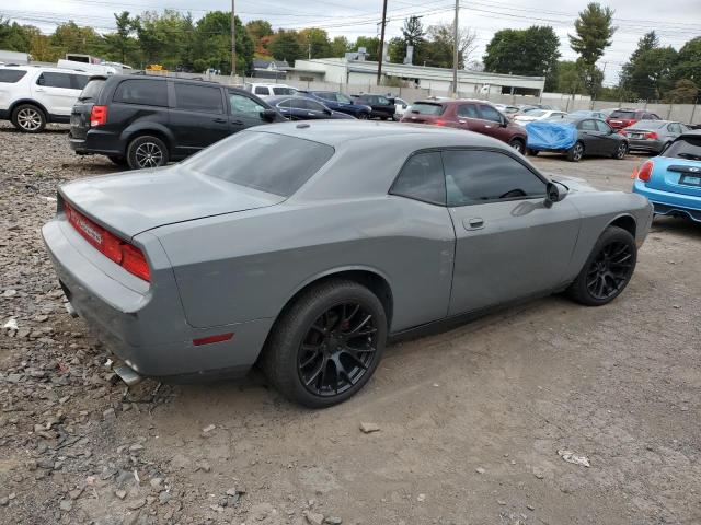 Photo 2 VIN: 2B3LJ44V49H542302 - DODGE CHALLENGER 