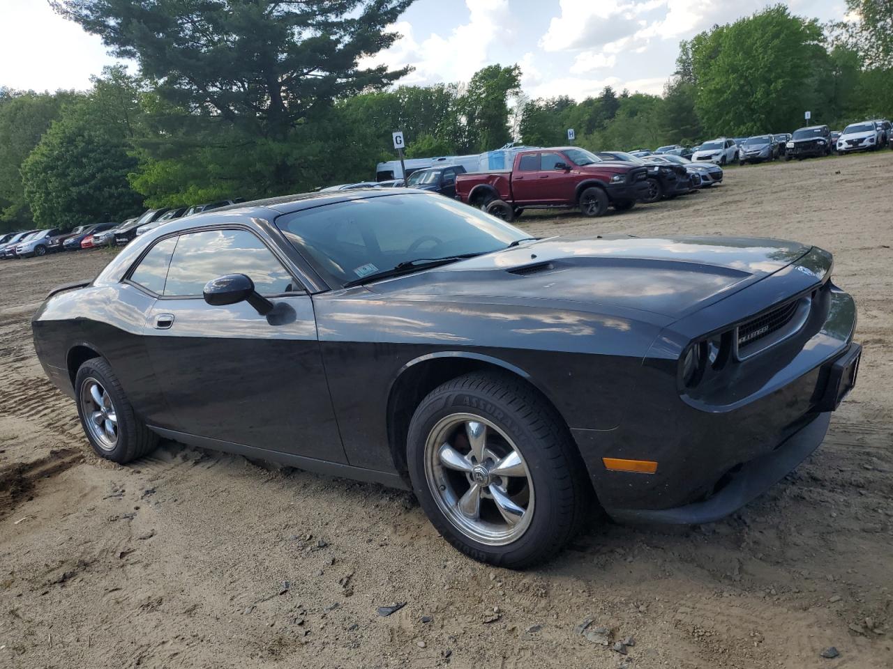 Photo 3 VIN: 2B3LJ44V99H587204 - DODGE CHALLENGER 