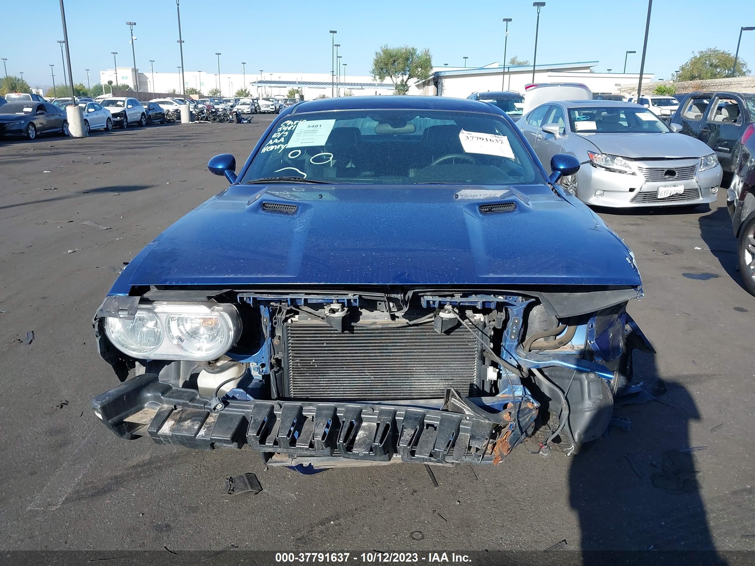 Photo 12 VIN: 2B3LJ54T59H563549 - DODGE CHALLENGER 