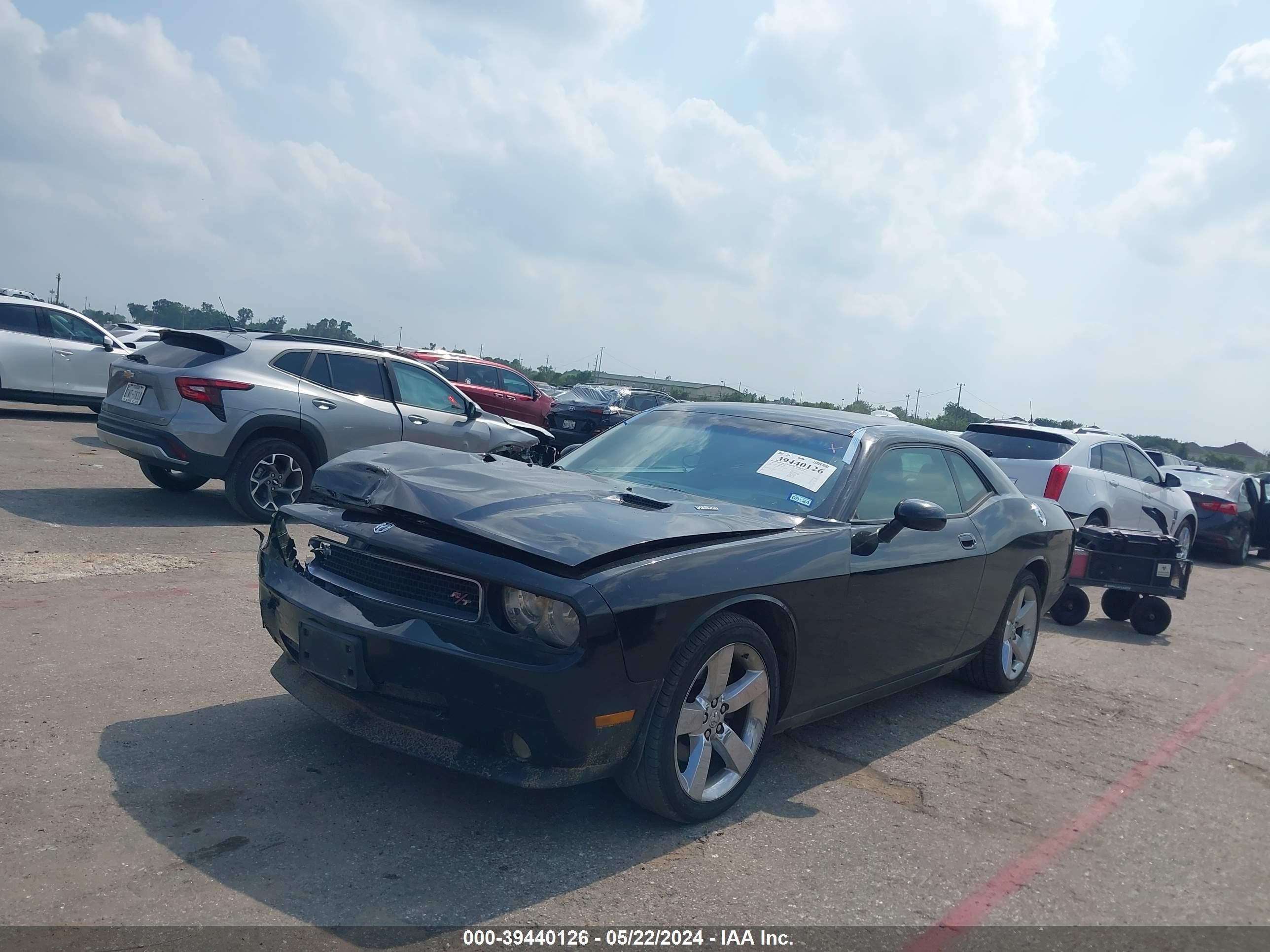 Photo 1 VIN: 2B3LJ54T99H503015 - DODGE CHALLENGER 