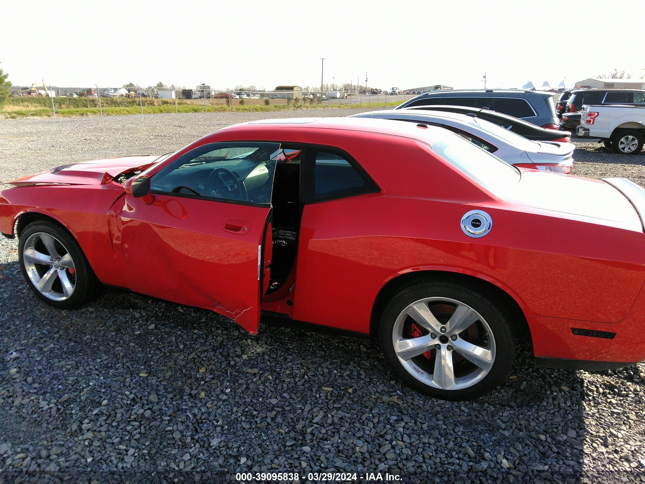 Photo 13 VIN: 2B3LJ74W09H590972 - DODGE CHALLENGER 