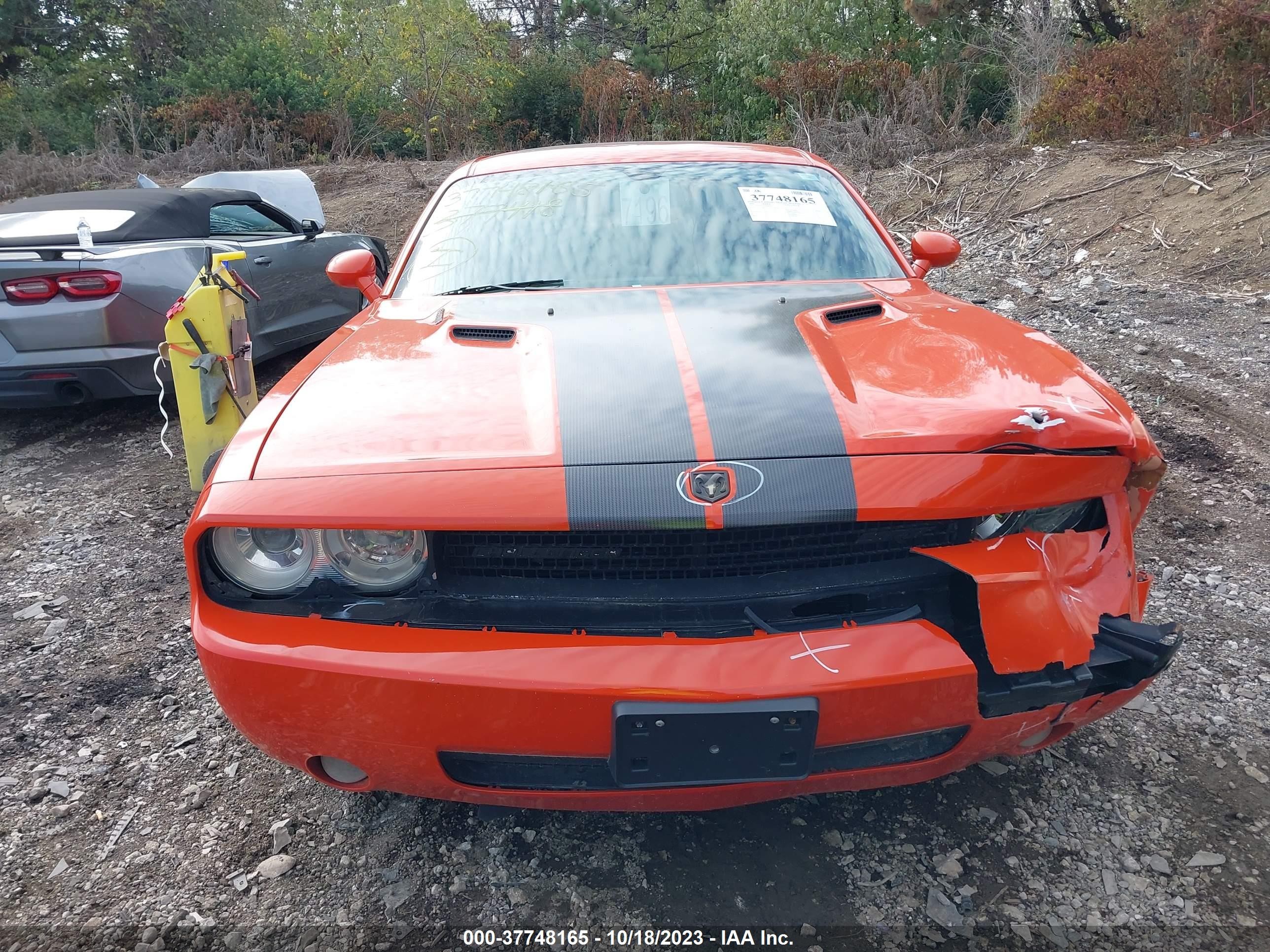 Photo 11 VIN: 2B3LJ74W99H580456 - DODGE CHALLENGER 