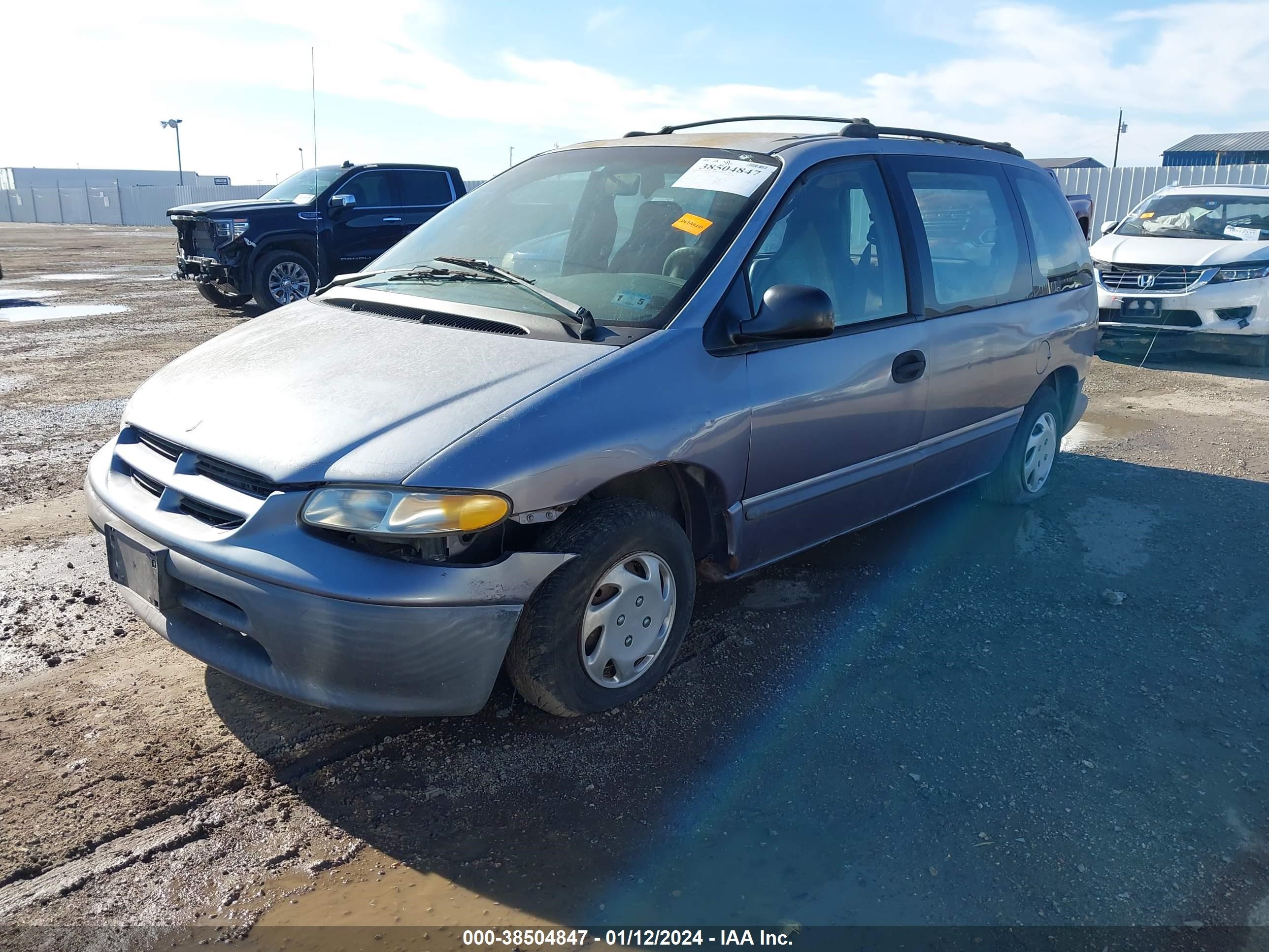 Photo 1 VIN: 2B4FP2530WR802774 - DODGE CARAVAN 