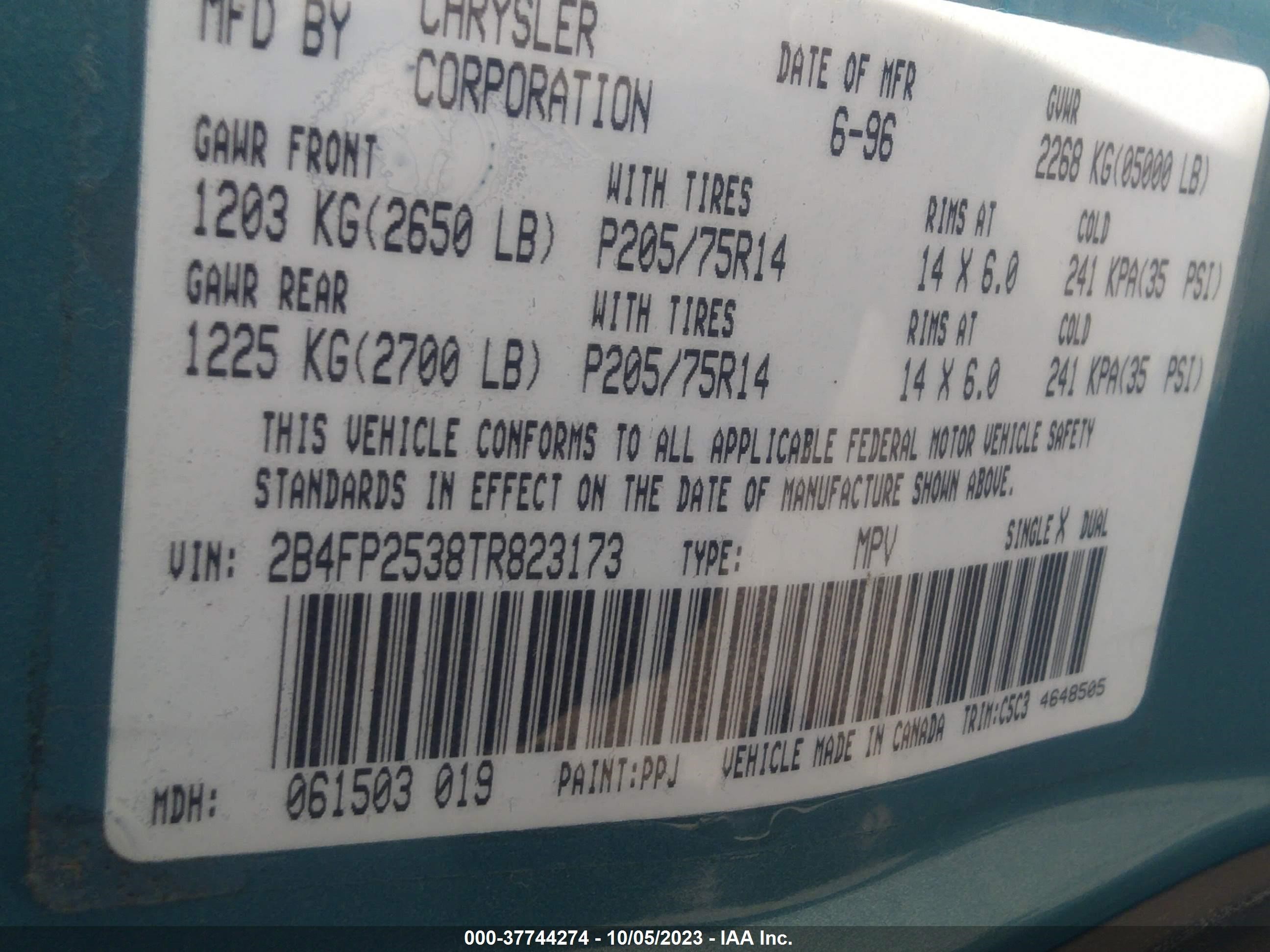 Photo 8 VIN: 2B4FP2538TR823173 - DODGE CARAVAN 