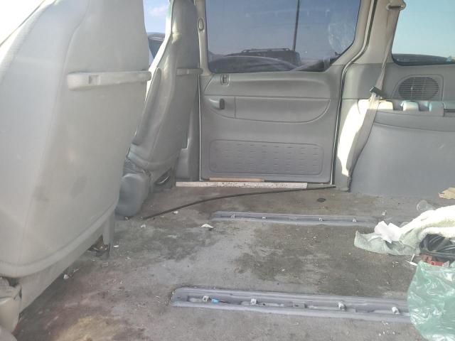 Photo 9 VIN: 2B4FP2539VR102377 - DODGE CARAVAN 