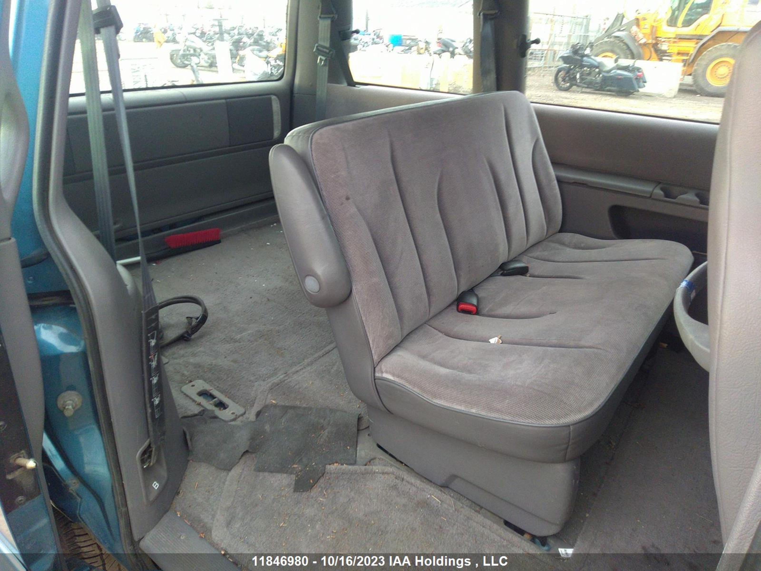 Photo 7 VIN: 2B4GH2533SR385727 - DODGE CARAVAN 