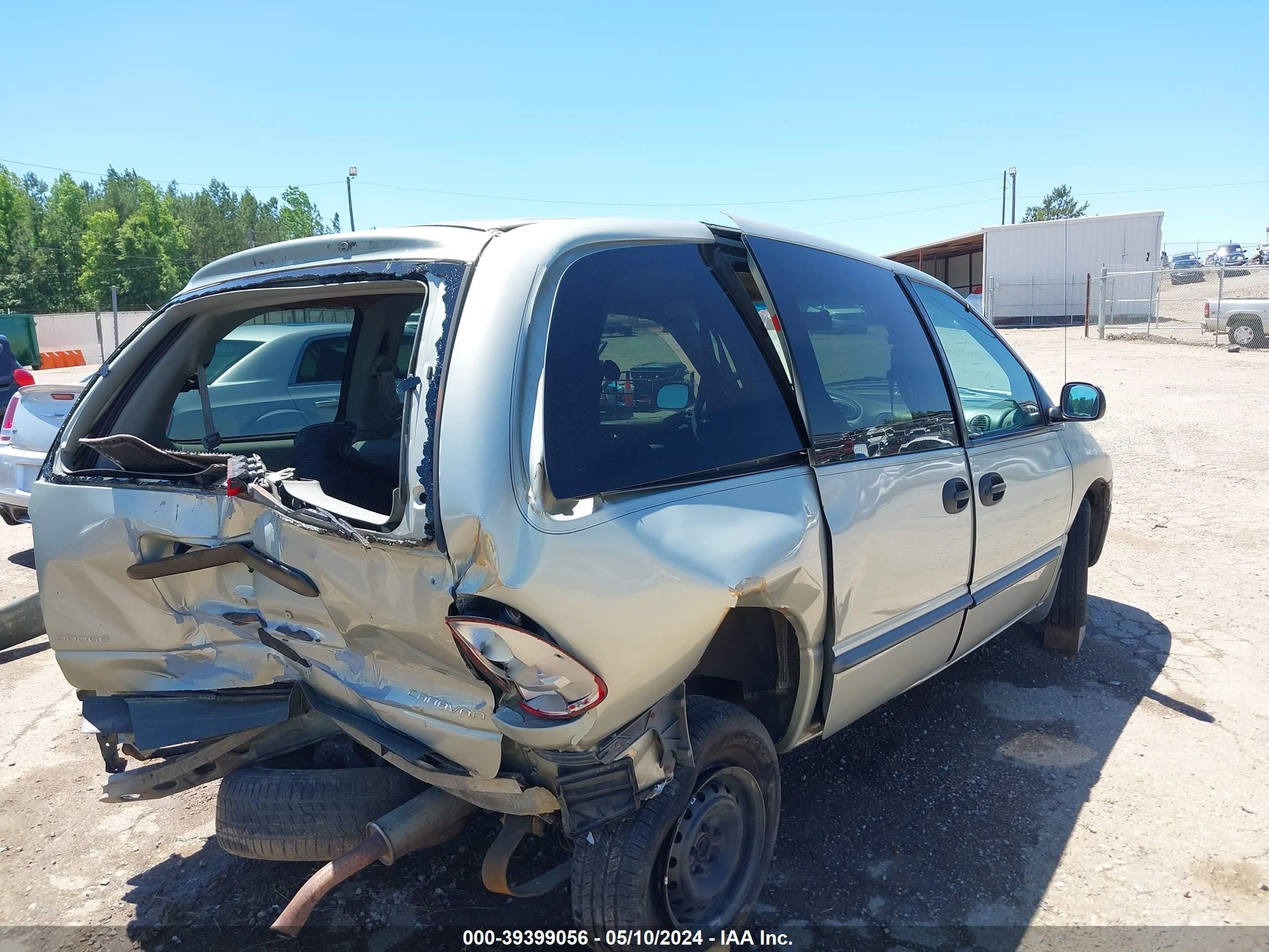 Photo 17 VIN: 2B4GP2535YR663930 - DODGE CARAVAN 