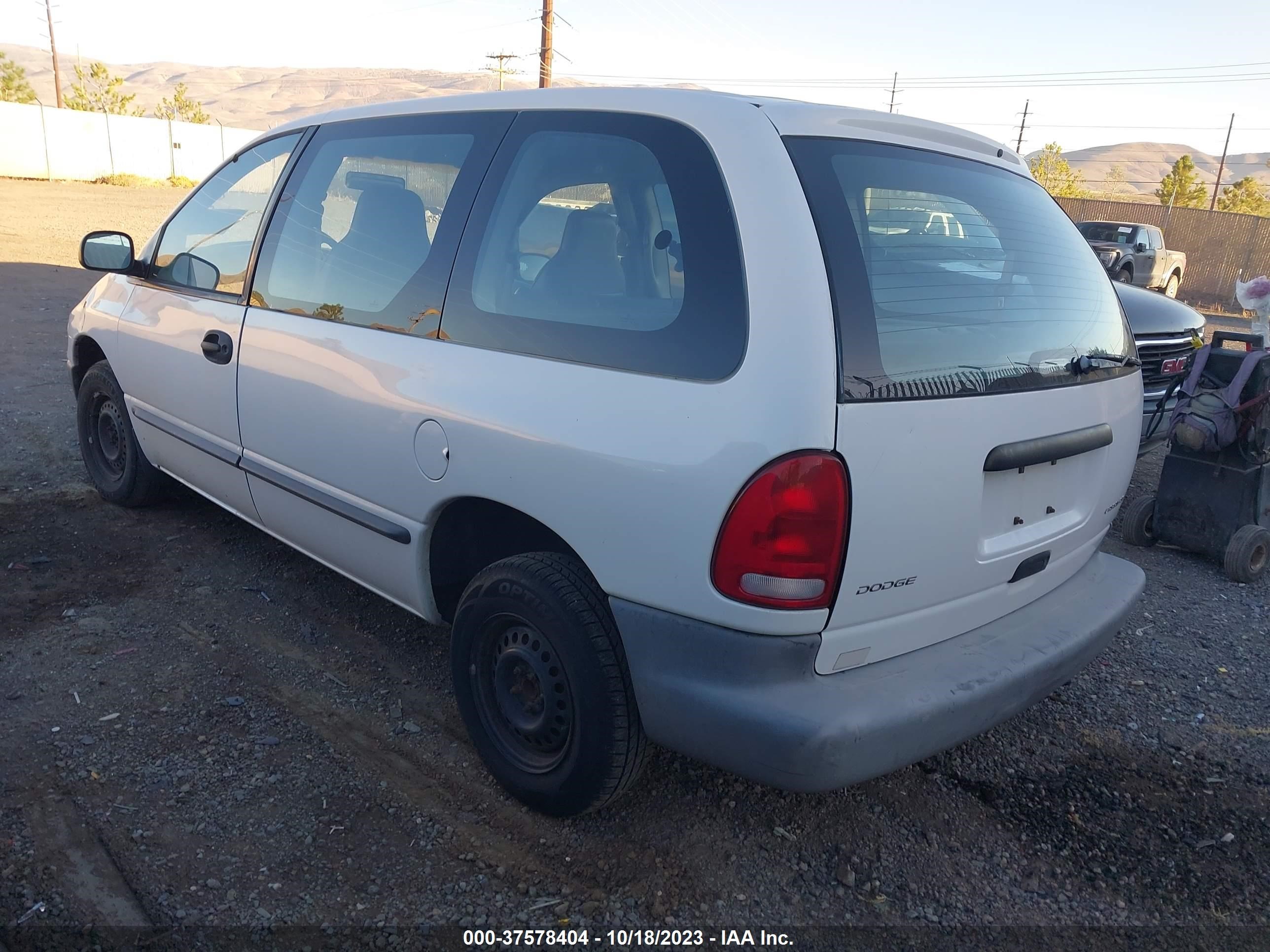 Photo 2 VIN: 2B4GP25RXVR149054 - DODGE CARAVAN 