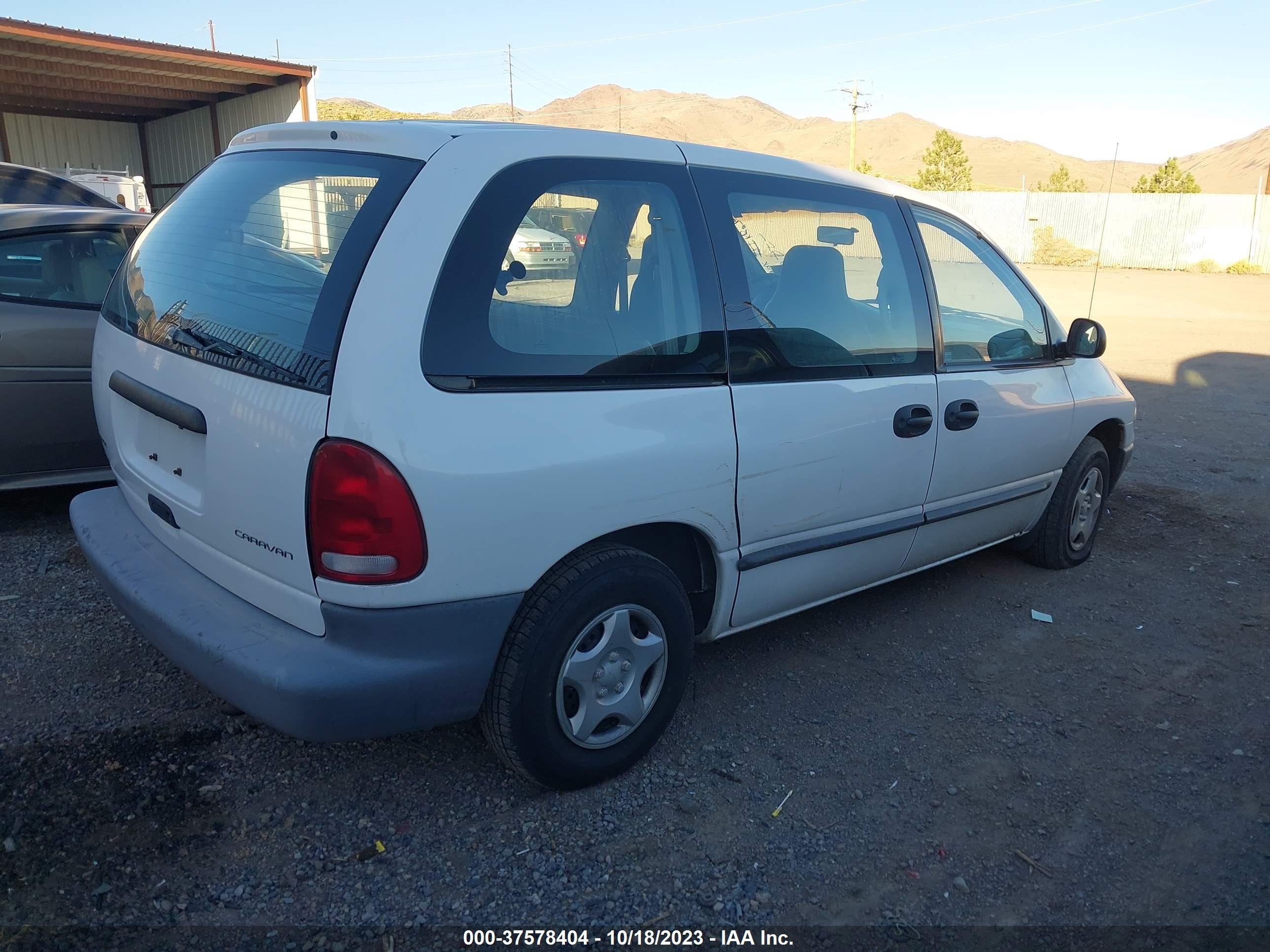 Photo 3 VIN: 2B4GP25RXVR149054 - DODGE CARAVAN 