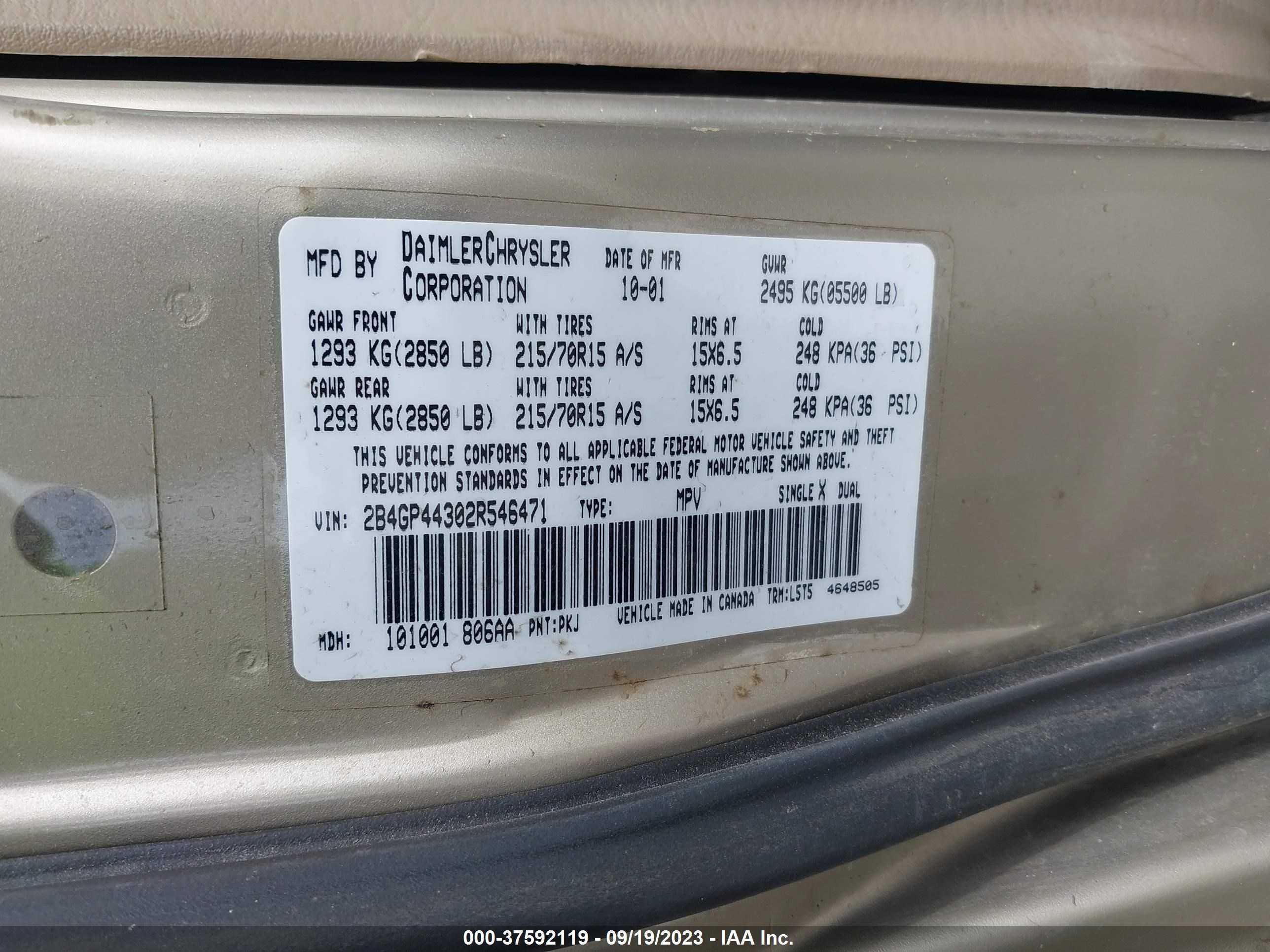 Photo 8 VIN: 2B4GP44302R546471 - DODGE CARAVAN 