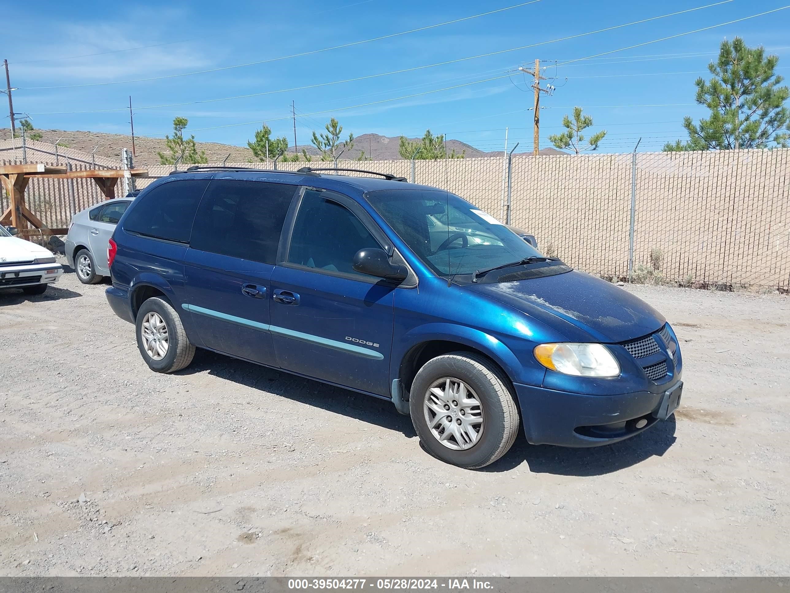 Photo 0 VIN: 2B4GP44311R298049 - DODGE CARAVAN 