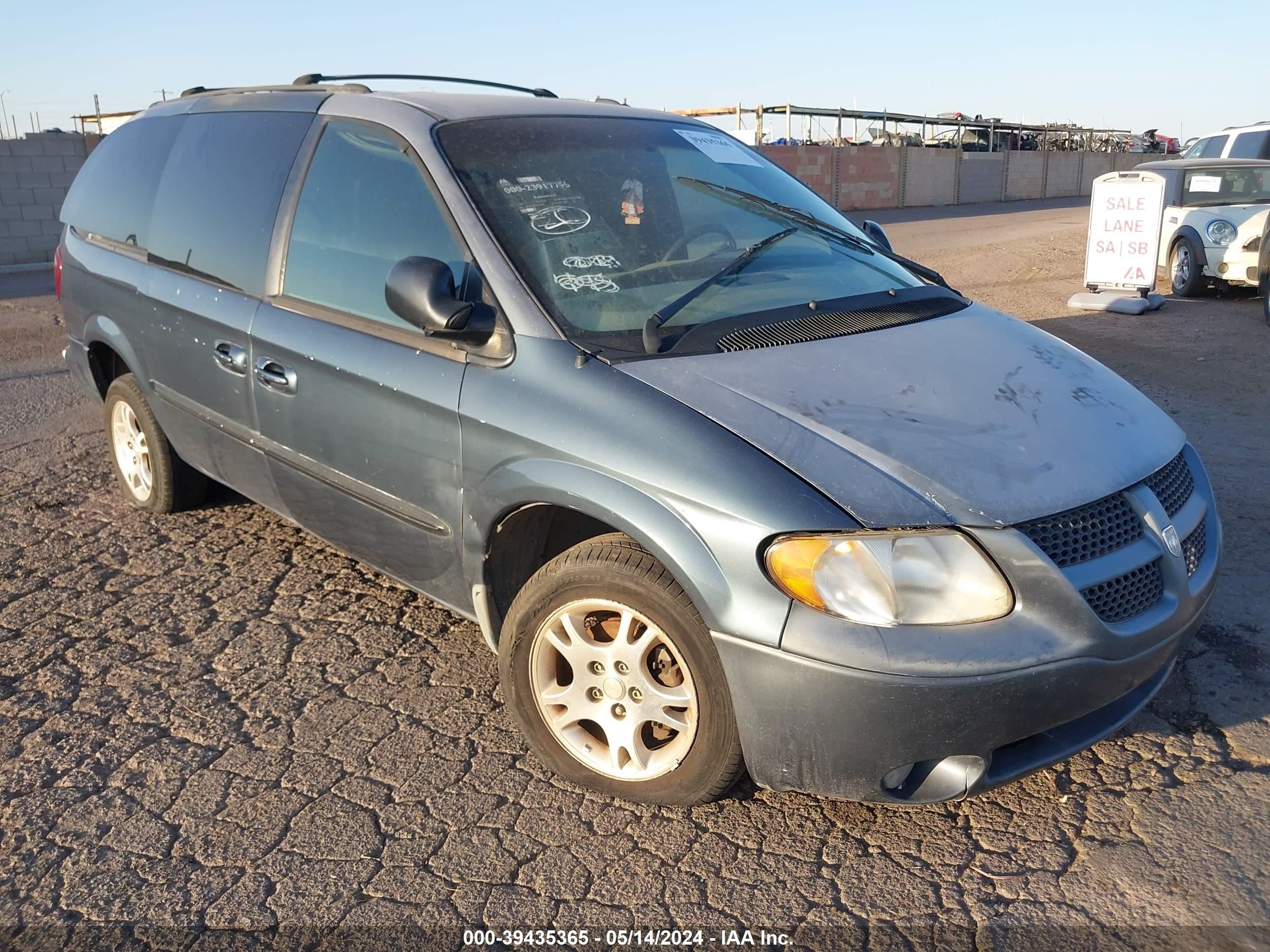 Photo 0 VIN: 2B4GP44342R506460 - DODGE CARAVAN 