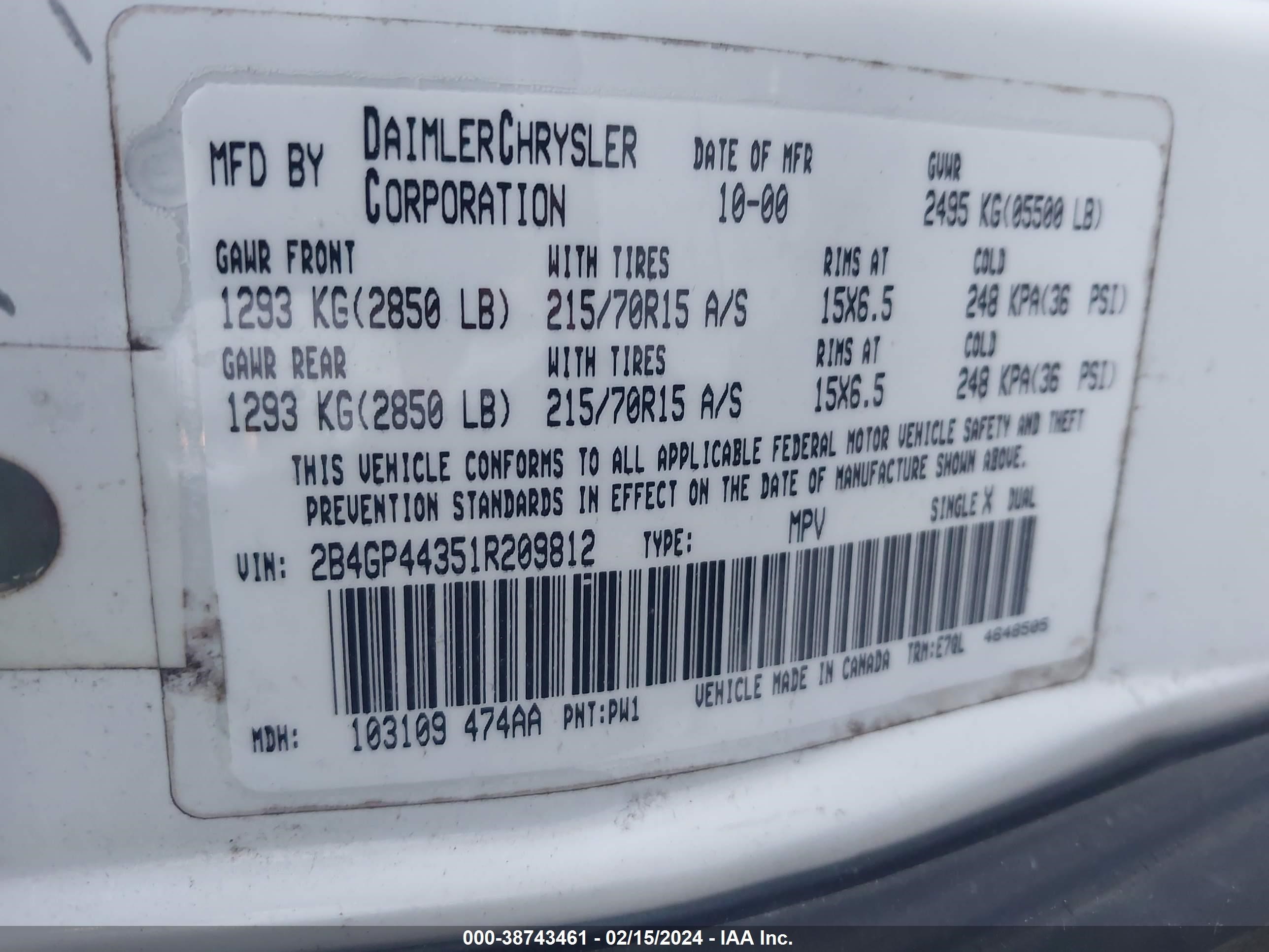 Photo 8 VIN: 2B4GP44351R209812 - DODGE CARAVAN 