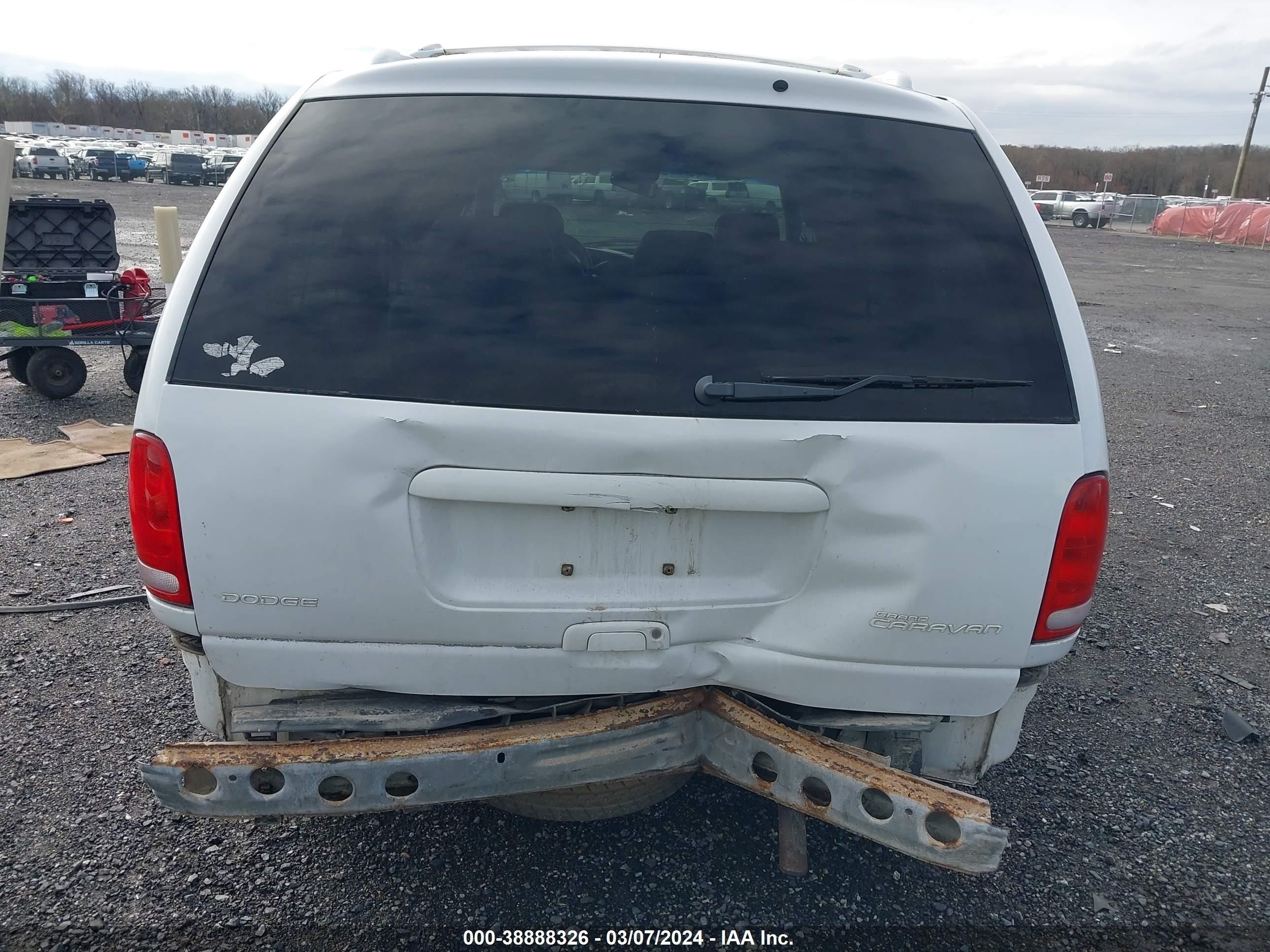 Photo 16 VIN: 2B4GP44G0WR795328 - DODGE CARAVAN 