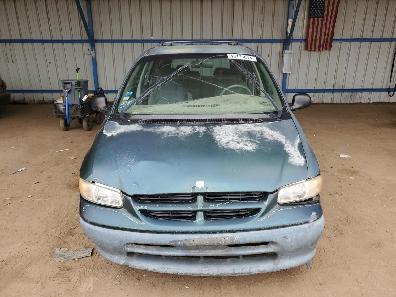 Photo 4 VIN: 2B4GP44R5TR669186 - DODGE CARAVAN 