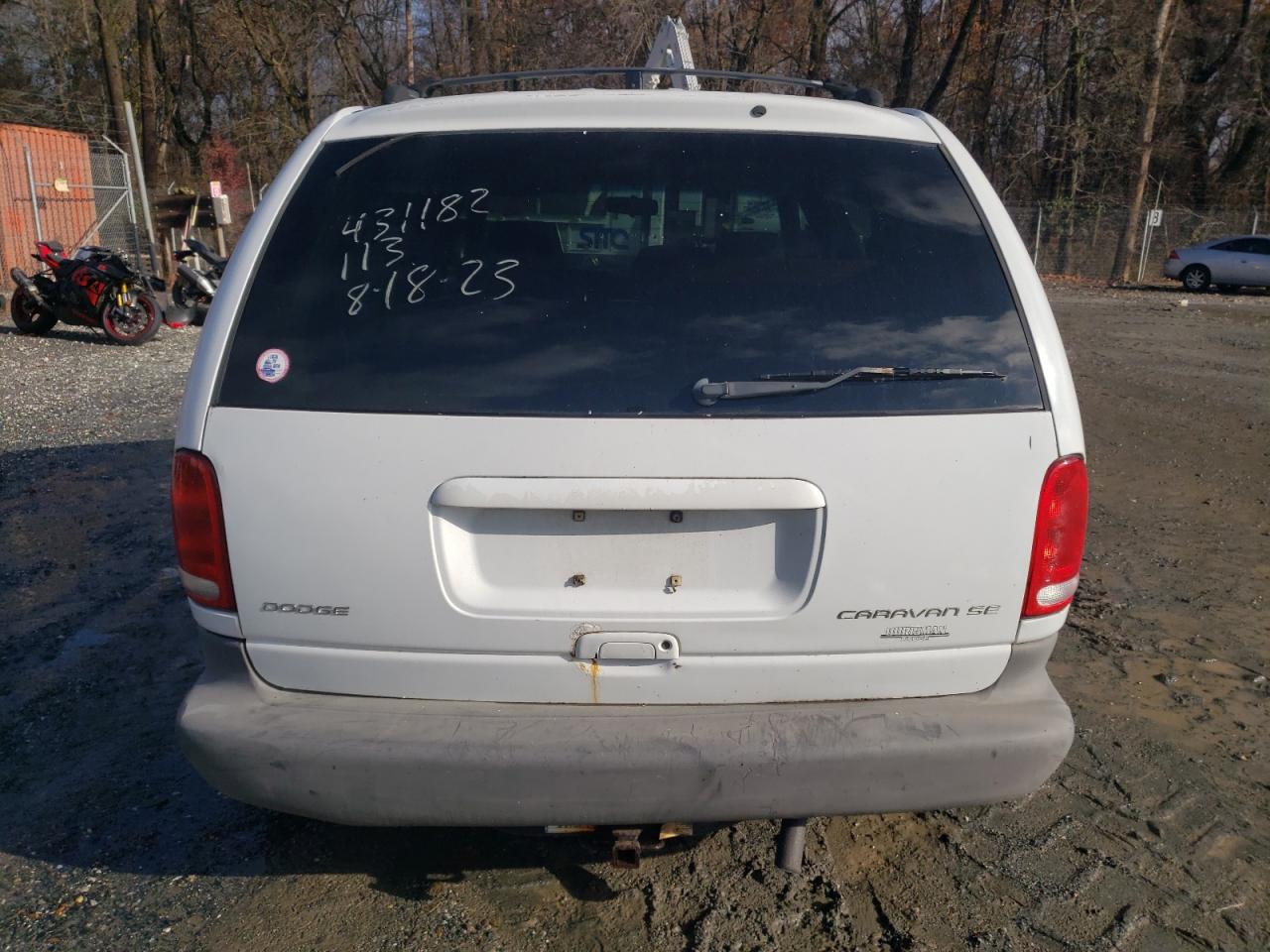 Photo 5 VIN: 2B4GP45G7XR182946 - DODGE CARAVAN 