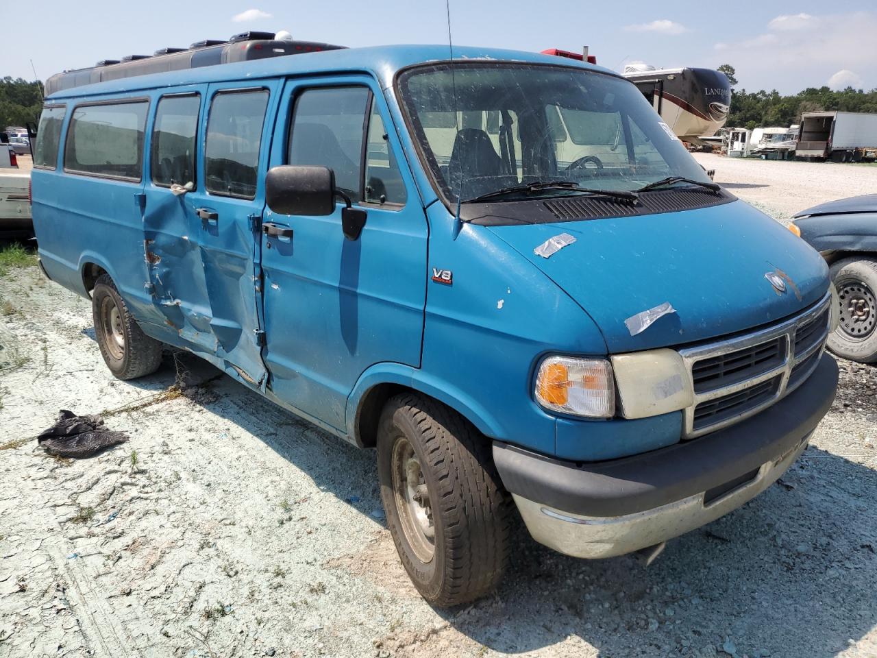 Photo 3 VIN: 2B5WB35Z3SK523777 - DODGE RAM VAN 