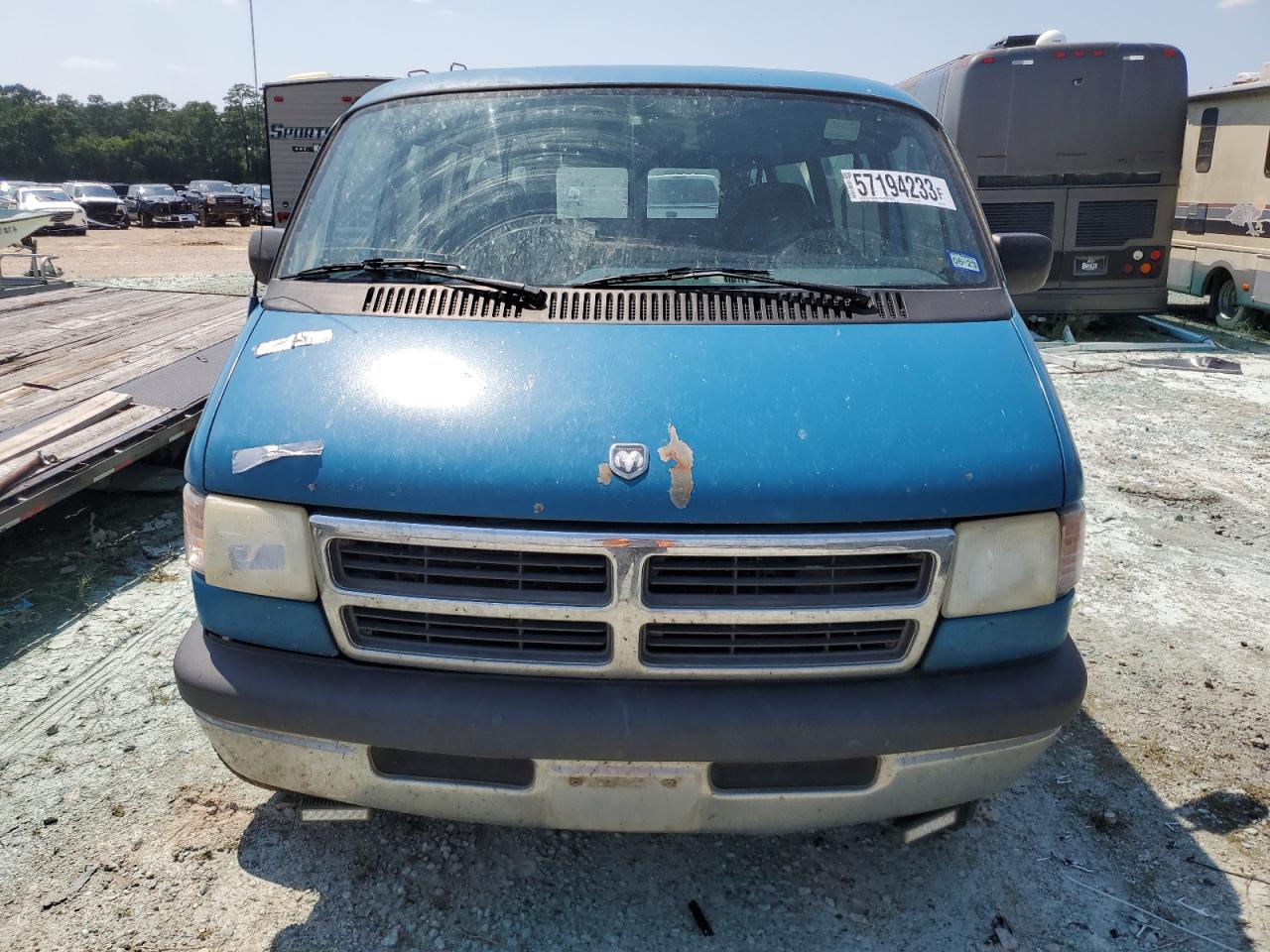 Photo 4 VIN: 2B5WB35Z3SK523777 - DODGE RAM VAN 