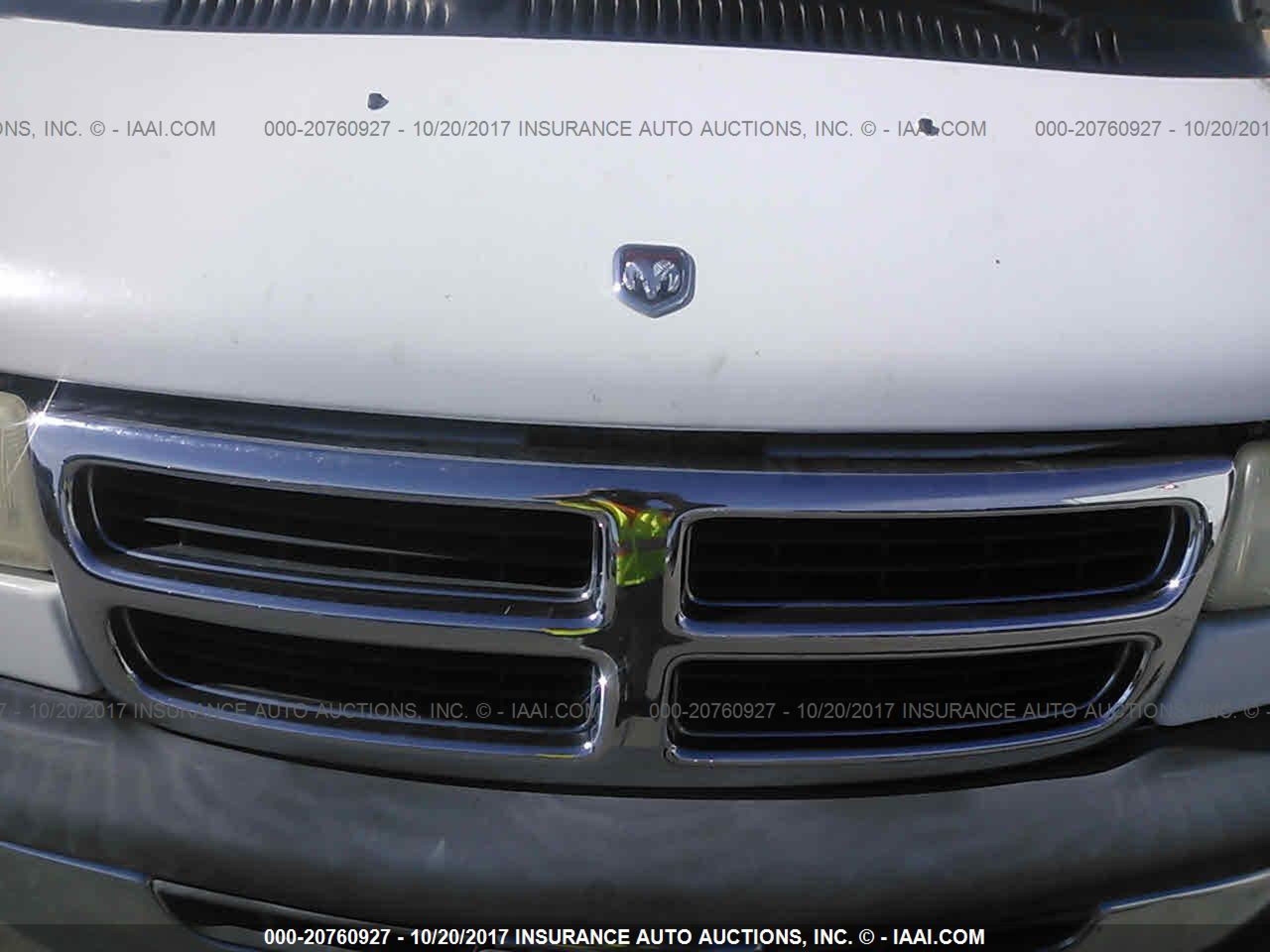 Photo 5 VIN: 2B5WB35Z51K534732 - DODGE RAM VAN 