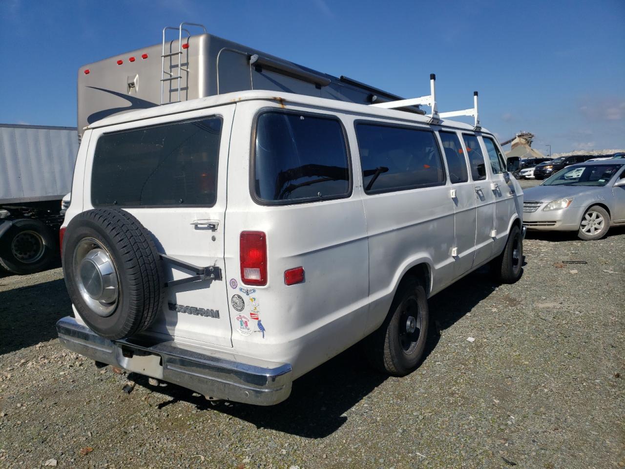 Photo 2 VIN: 2B5WB35Z5PK500539 - DODGE RAM VAN 