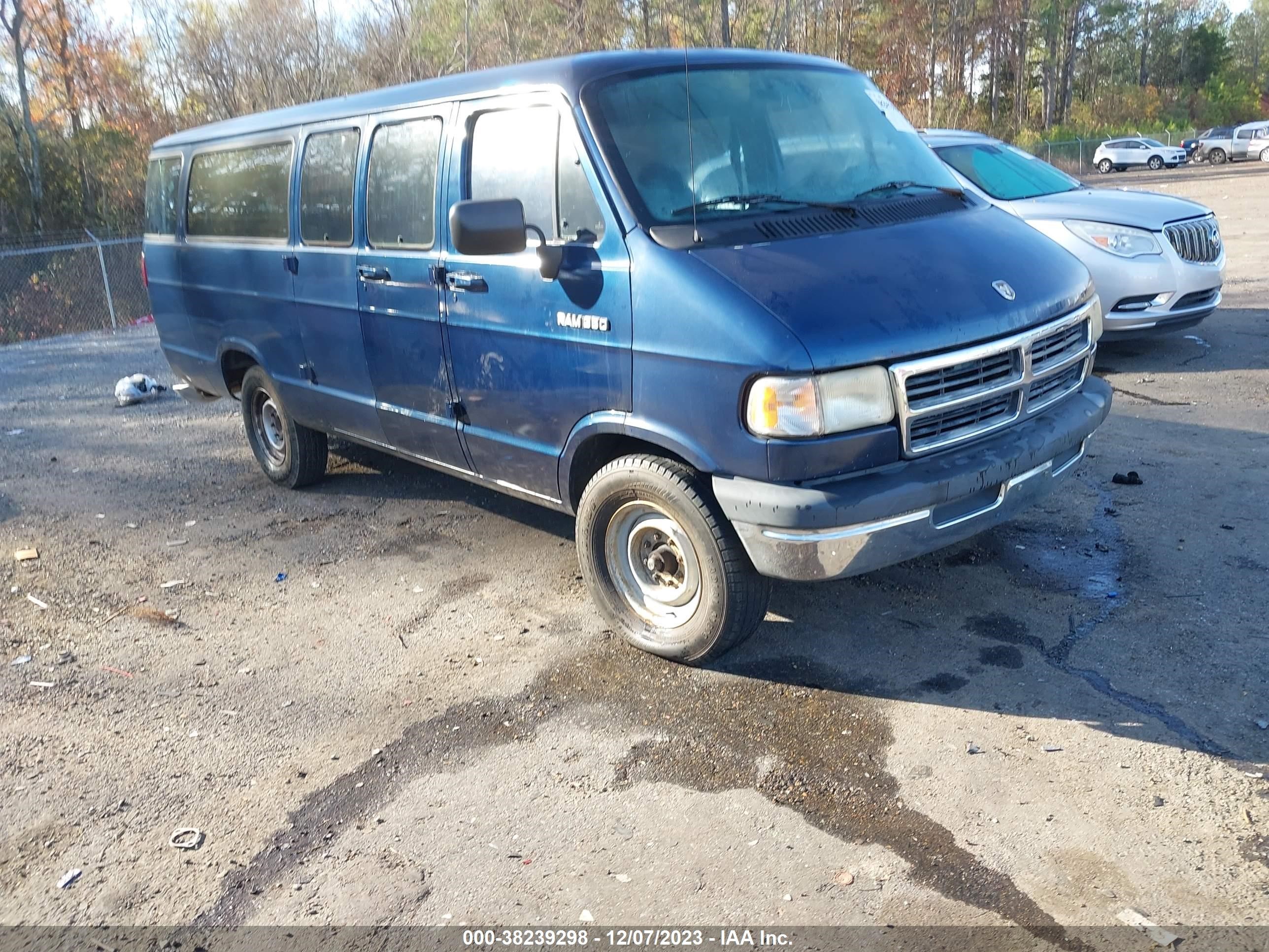 Photo 0 VIN: 2B5WB35Z7RK162516 - DODGE RAM VAN 