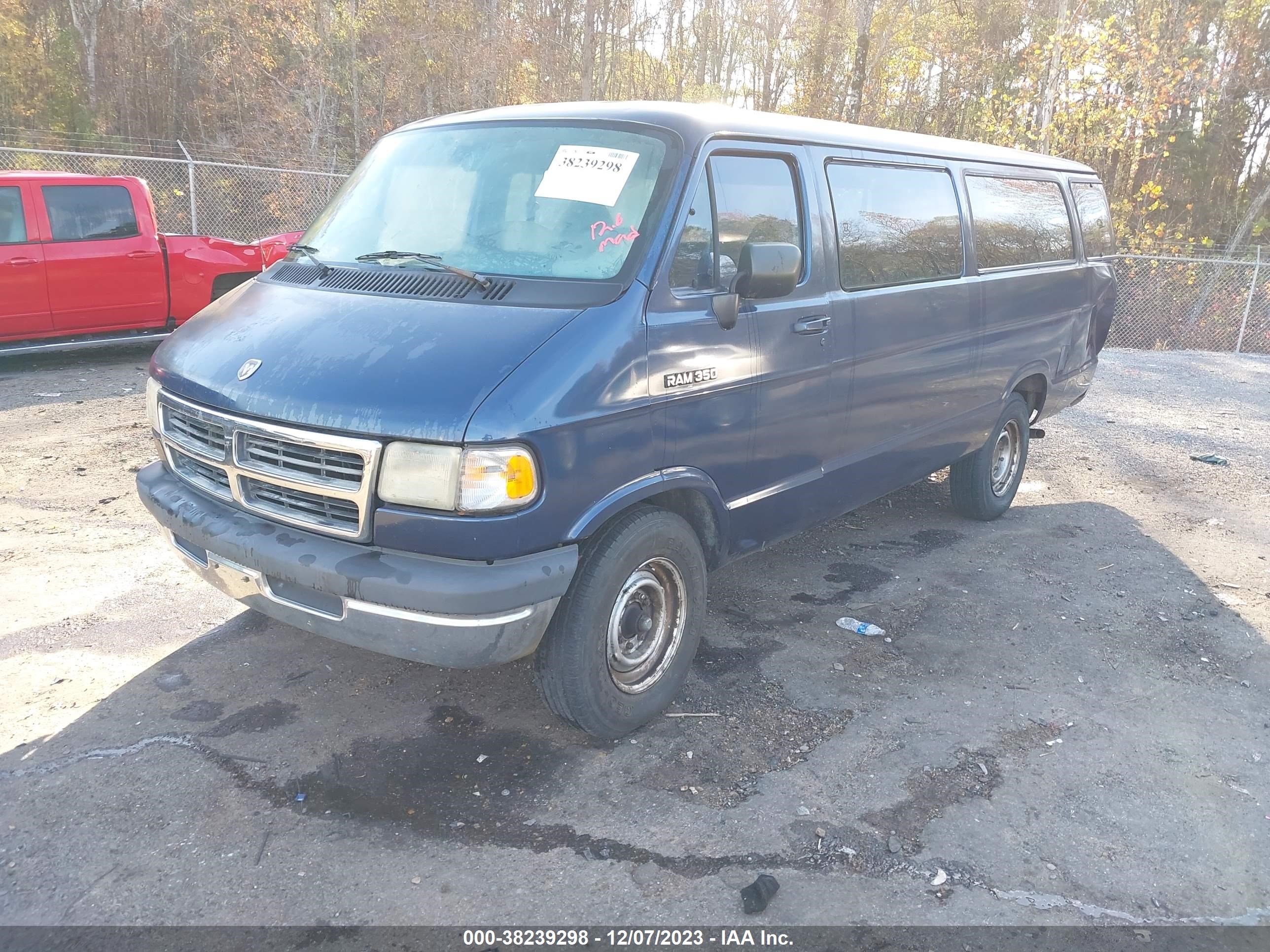 Photo 1 VIN: 2B5WB35Z7RK162516 - DODGE RAM VAN 