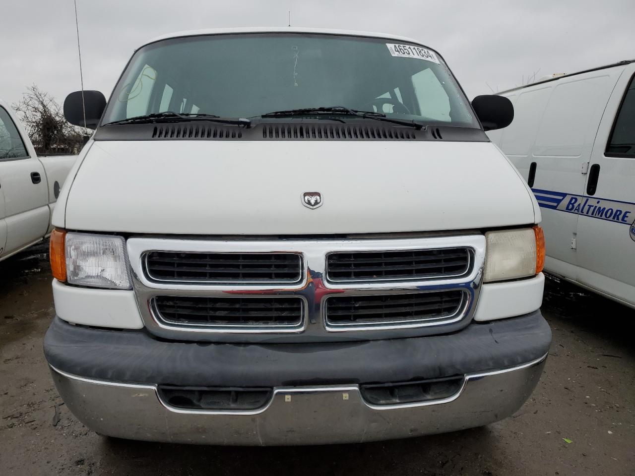 Photo 4 VIN: 2B5WB35Z8XK538704 - DODGE RAM VAN 