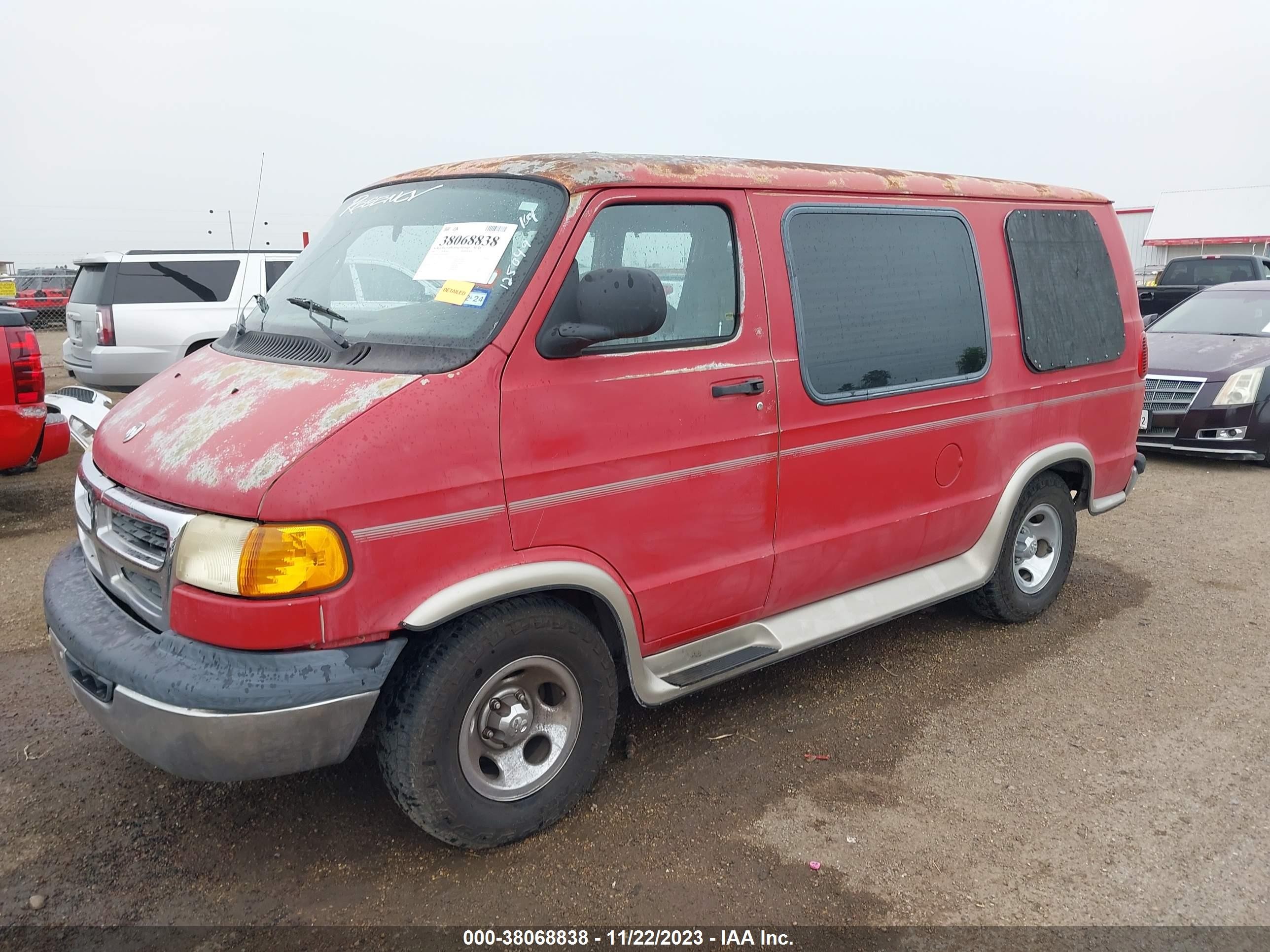 Photo 1 VIN: 2B6HB11X02K125049 - DODGE RAM VAN 