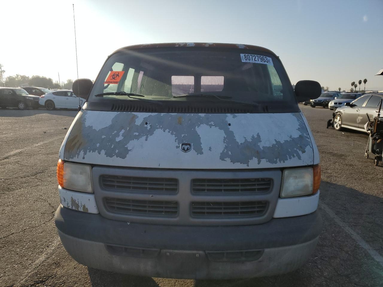 Photo 4 VIN: 2B7HB11X72K100161 - DODGE RAM VAN 