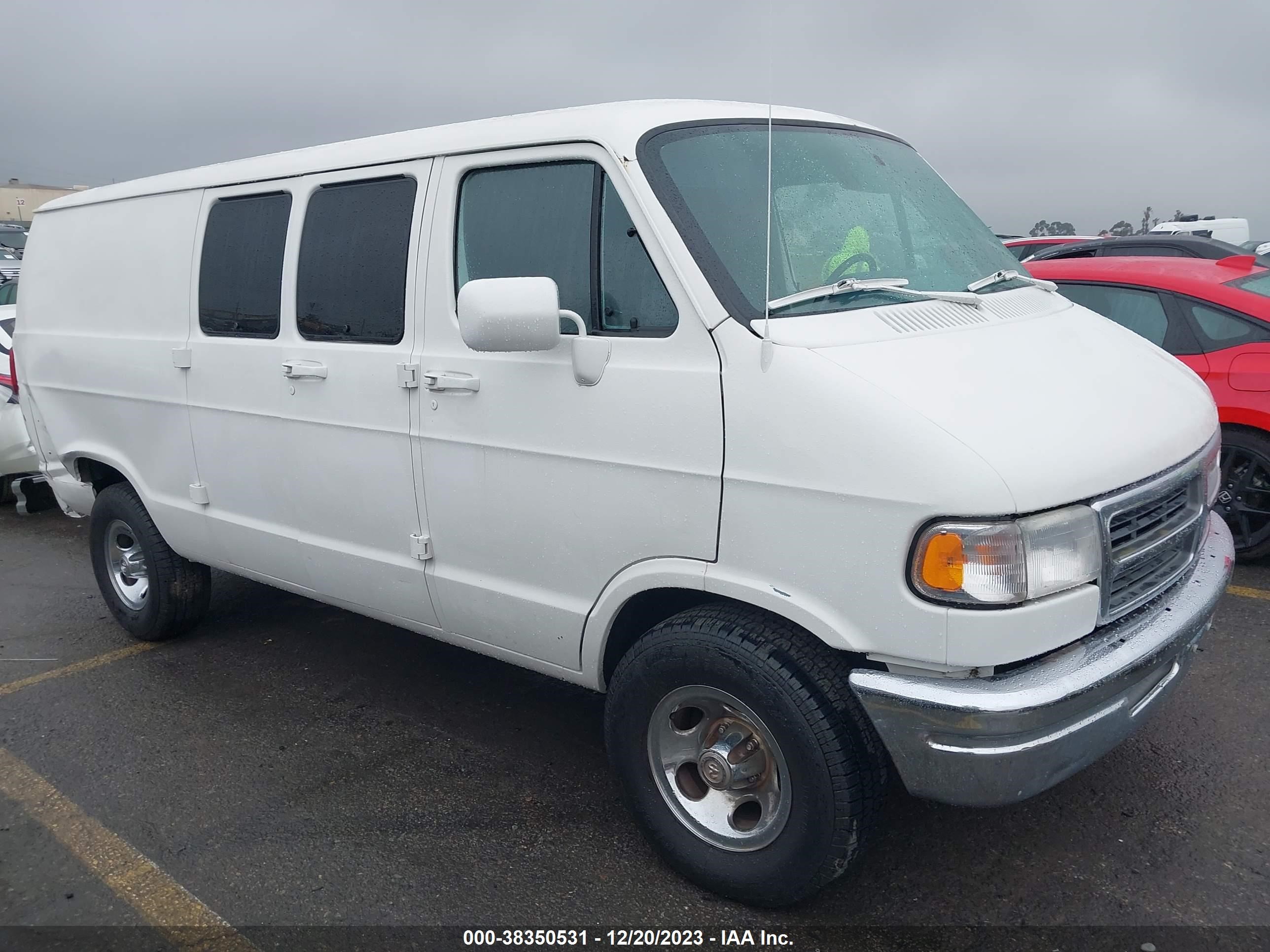 Photo 12 VIN: 2B7HB21Z0SK528001 - DODGE RAM VAN 